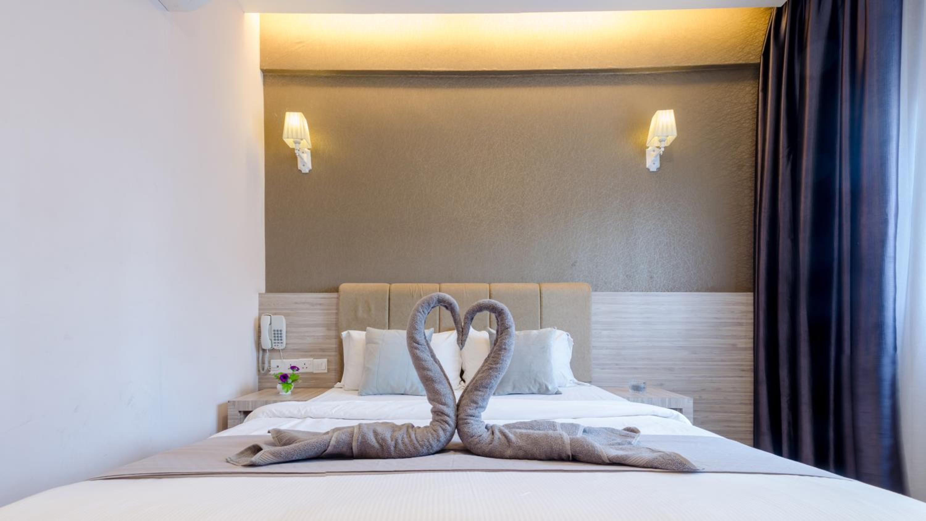 Deluxe Double Room with Shower photo 1