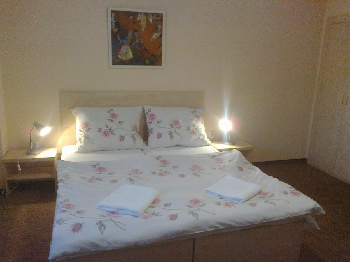 Classic Double Room with Bath