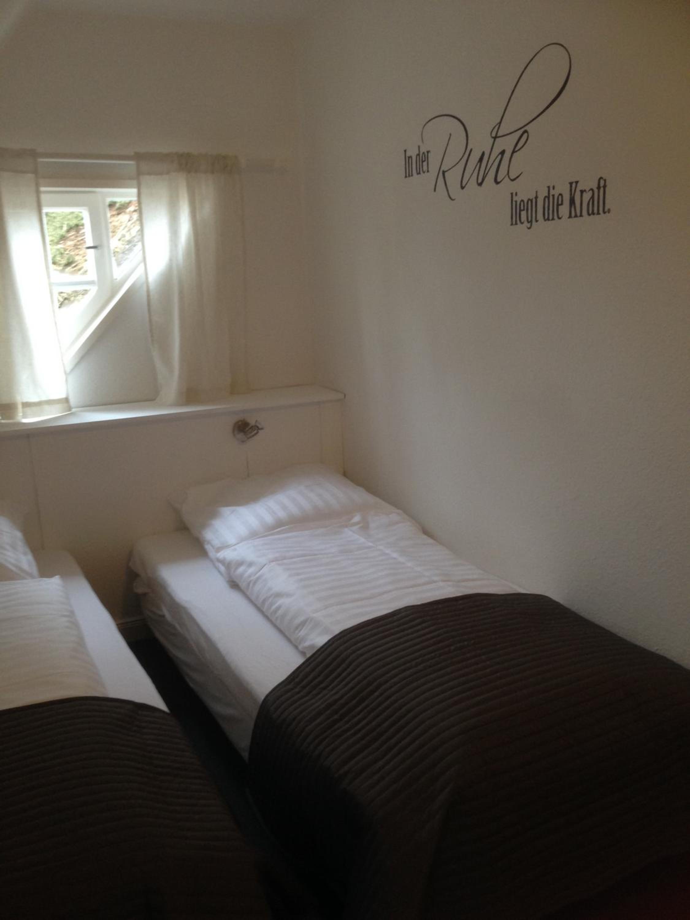 Twin Room With Shower
