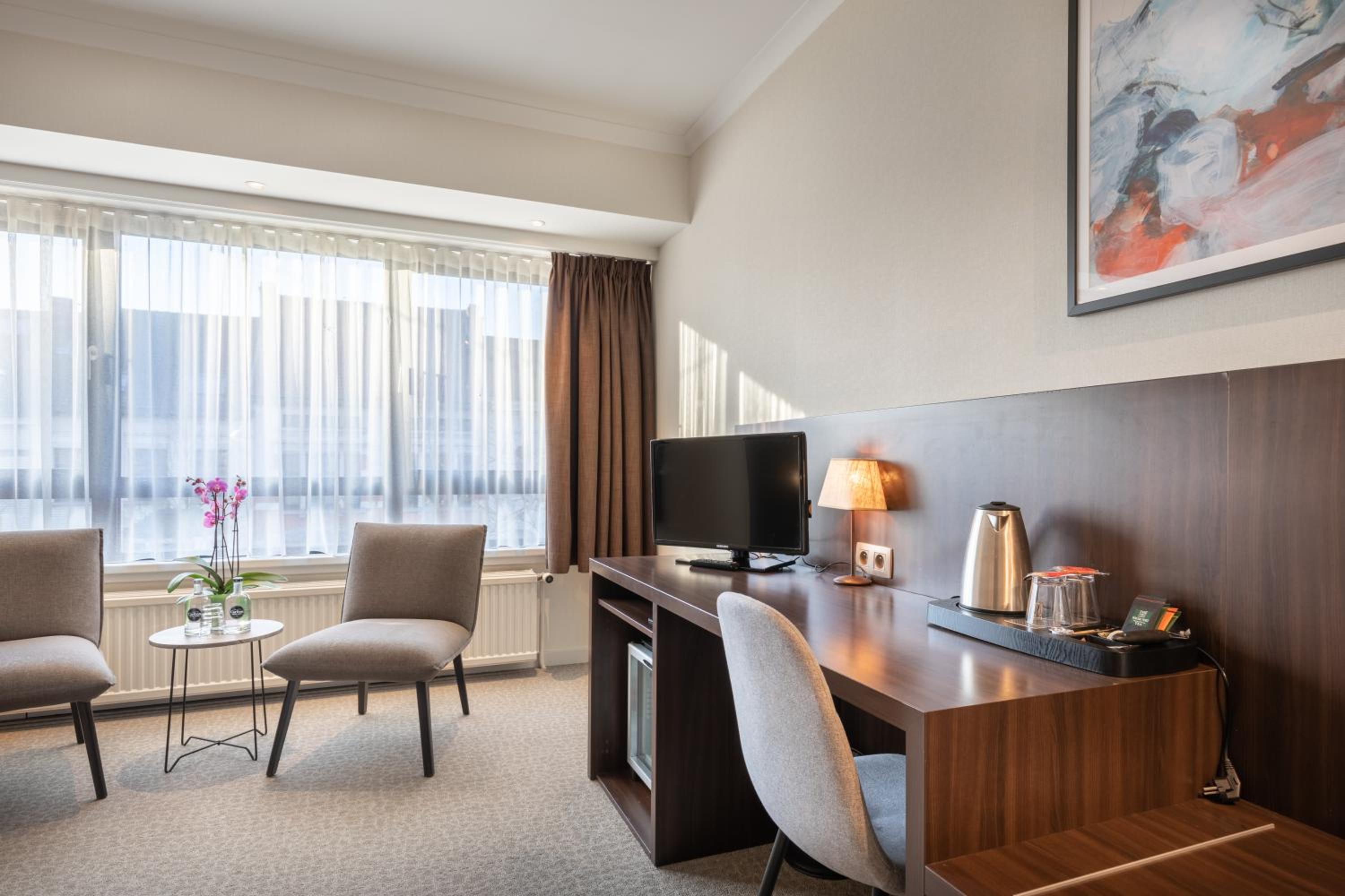 Standard Twin Room - Photo 5