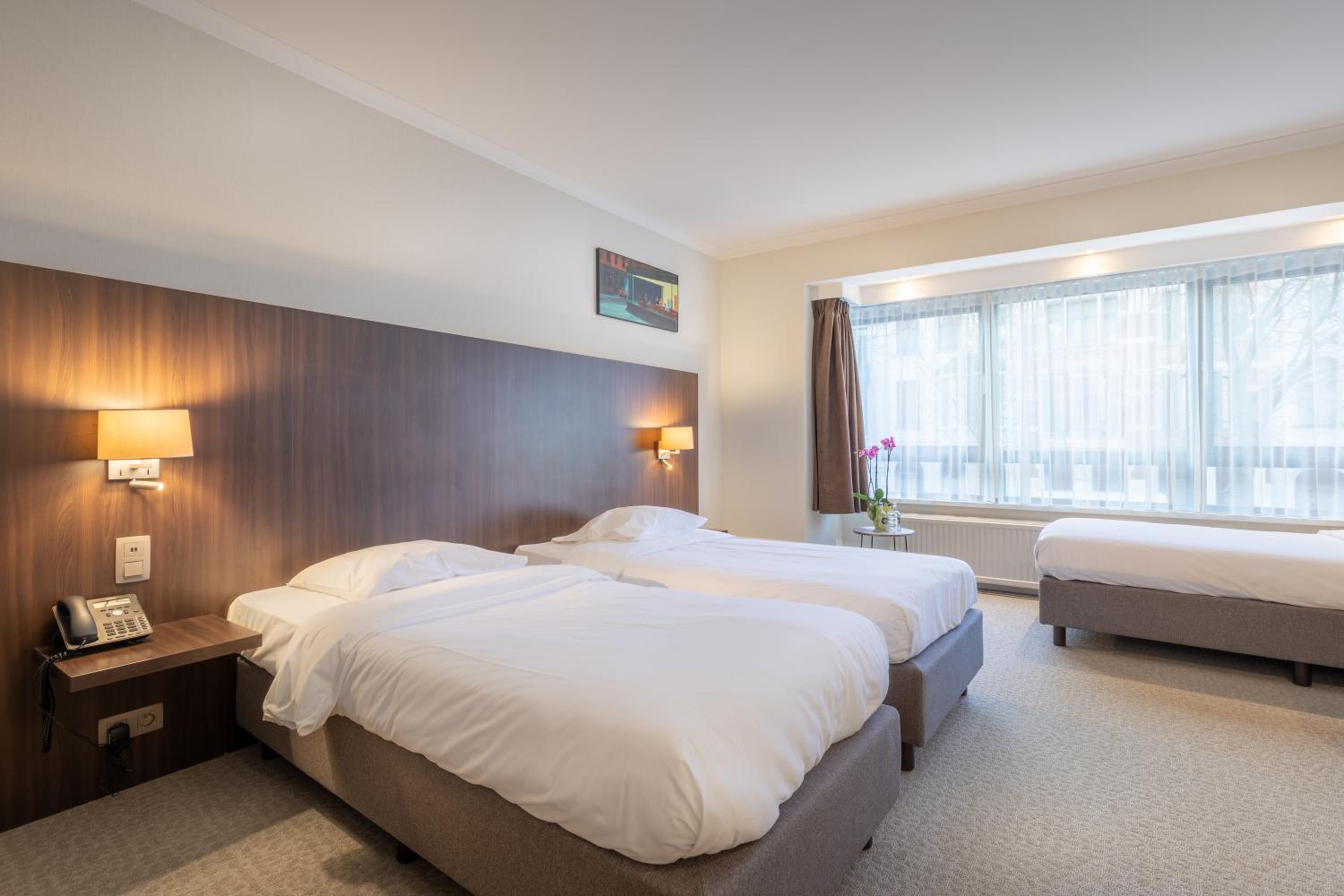 Standard Triple Room - Photo 1