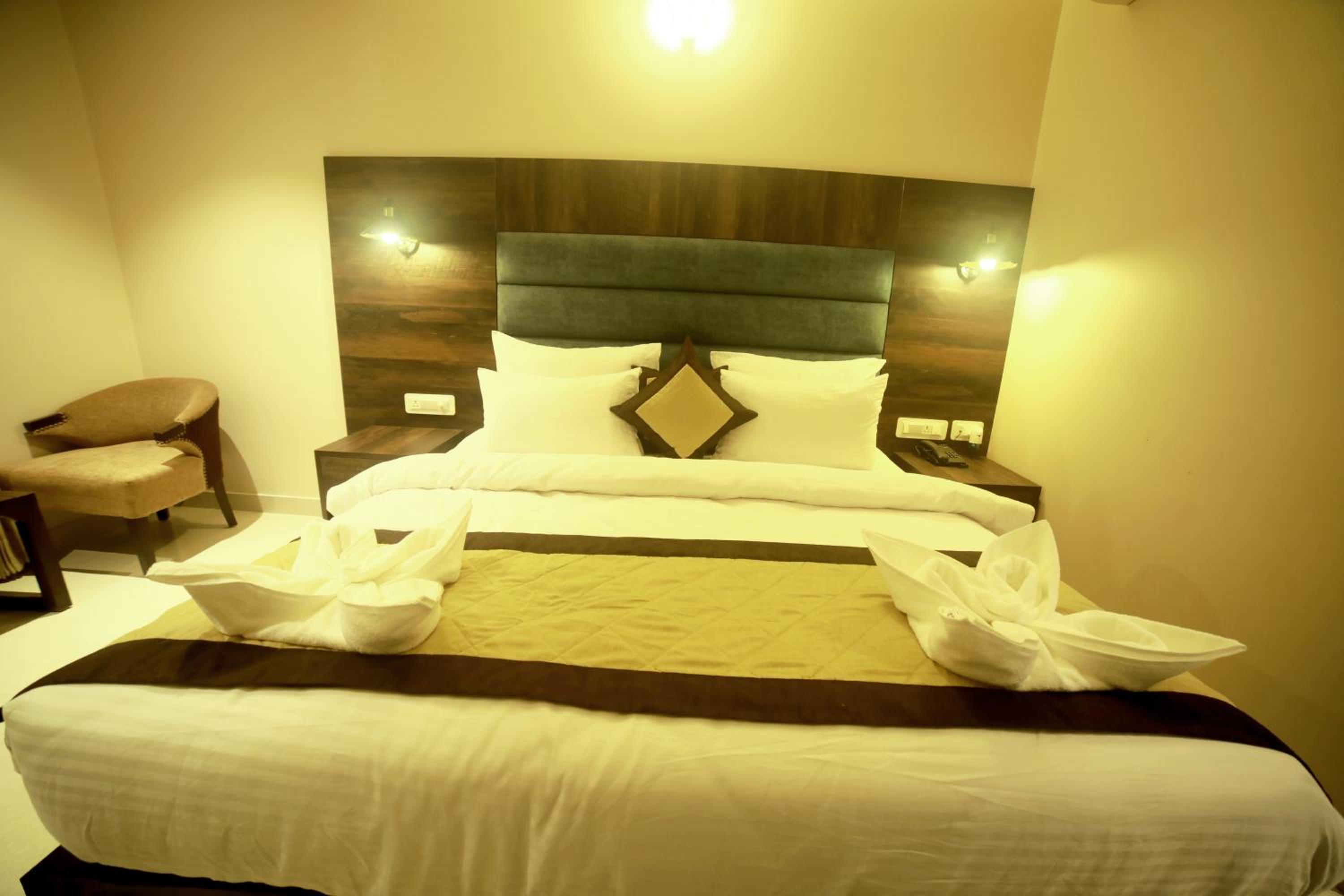 Deluxe Double Room - Photo 4