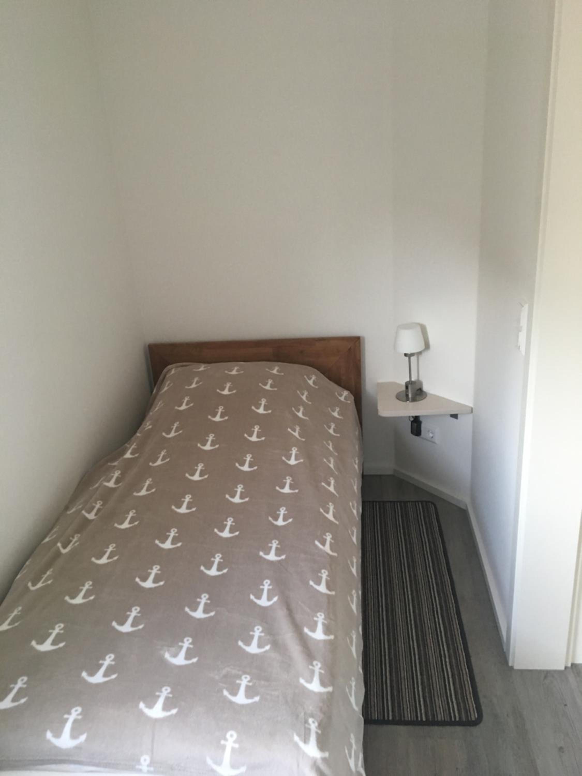 Two-Bedroom House - Photo 38