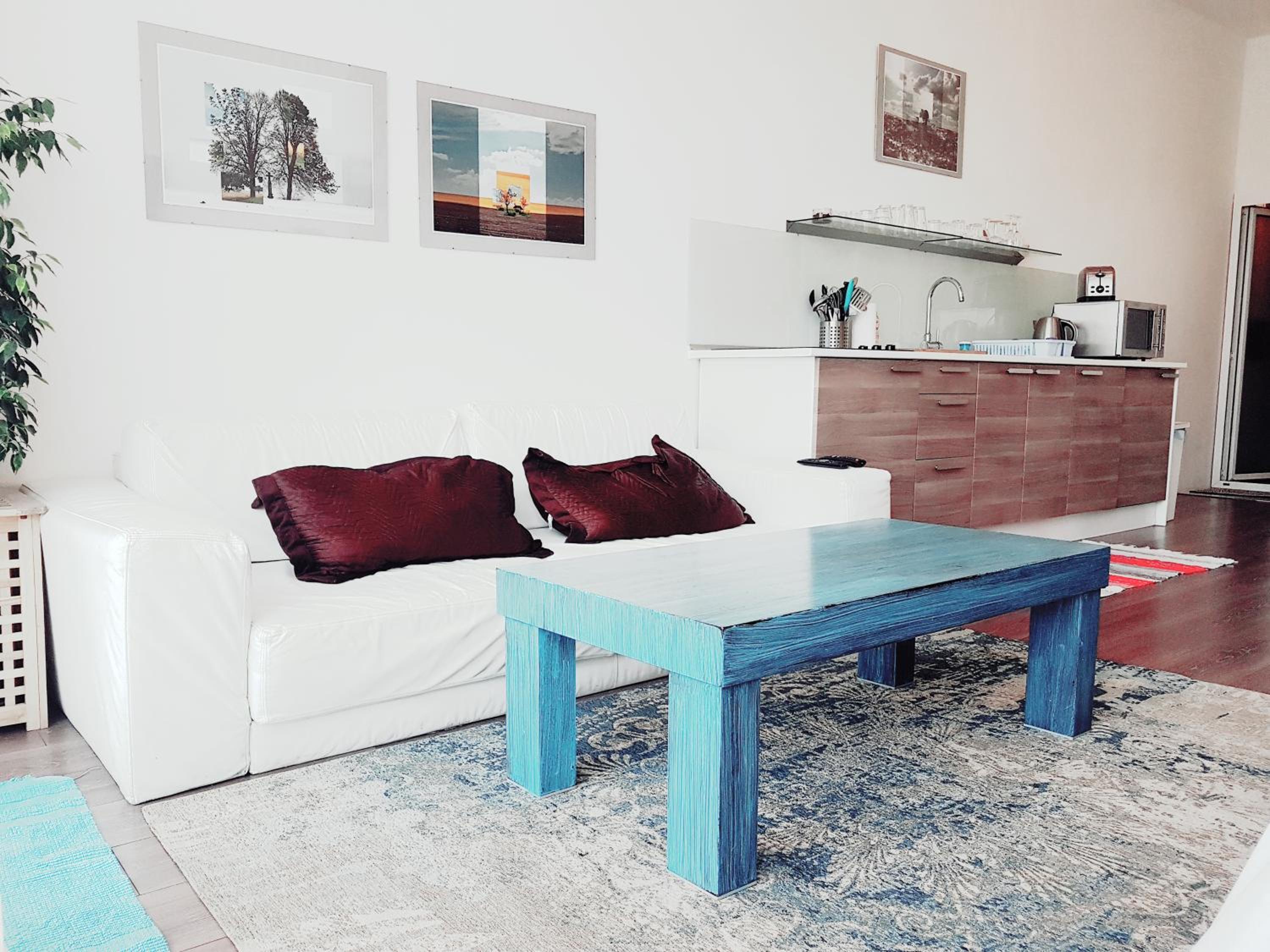 Apartment with Garden View - Photo 5