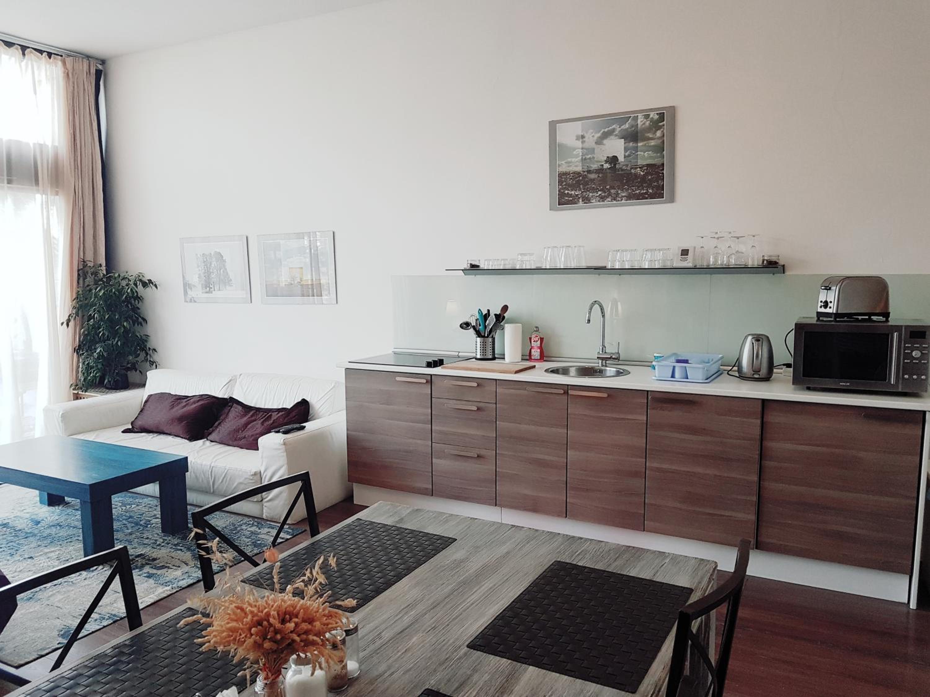 Apartment with Garden View - Photo 6