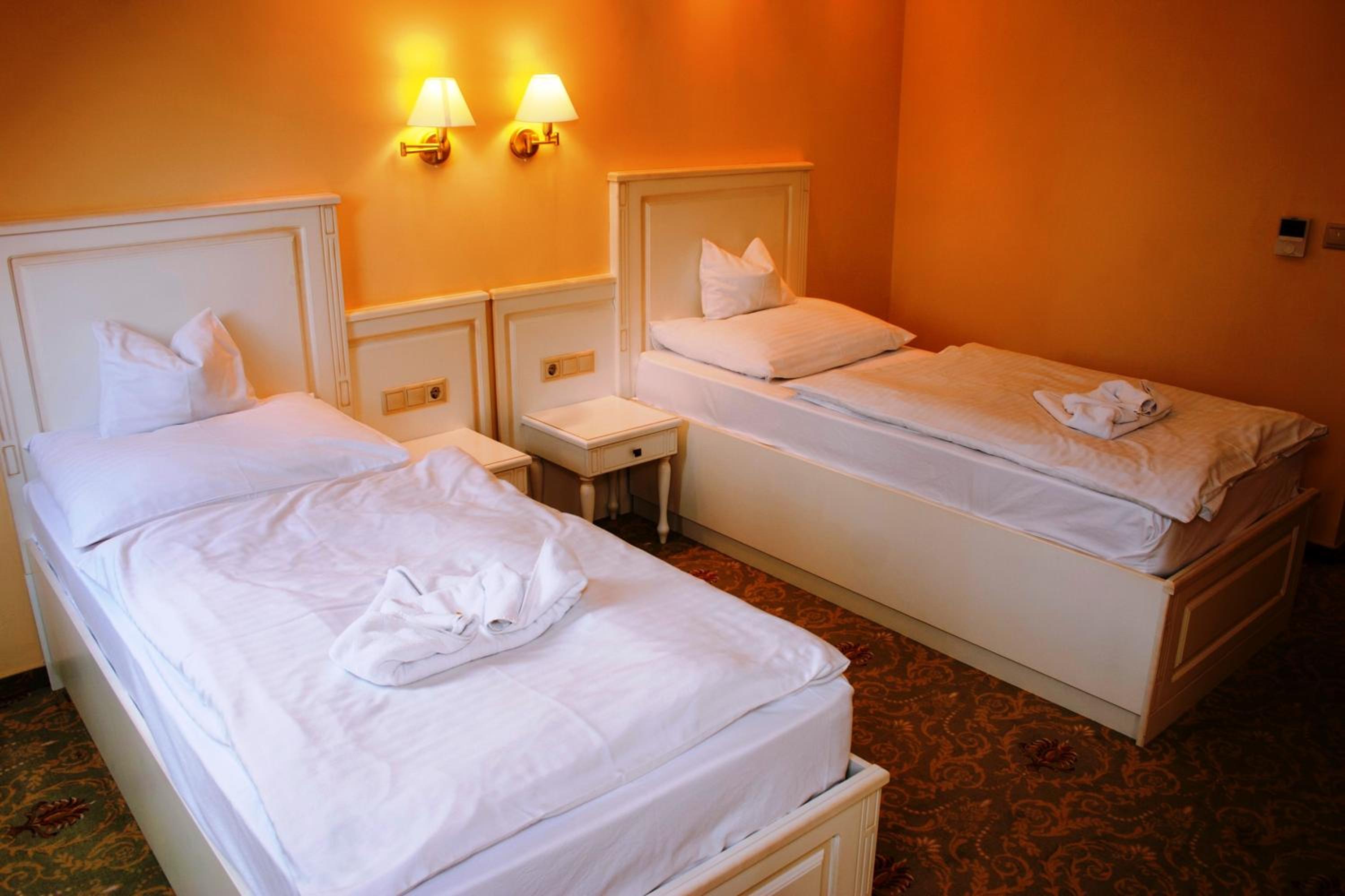 Superior Twin Room - Photo 2