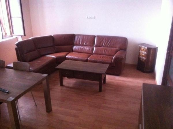 Apartment - Ground Floor - Photo 2