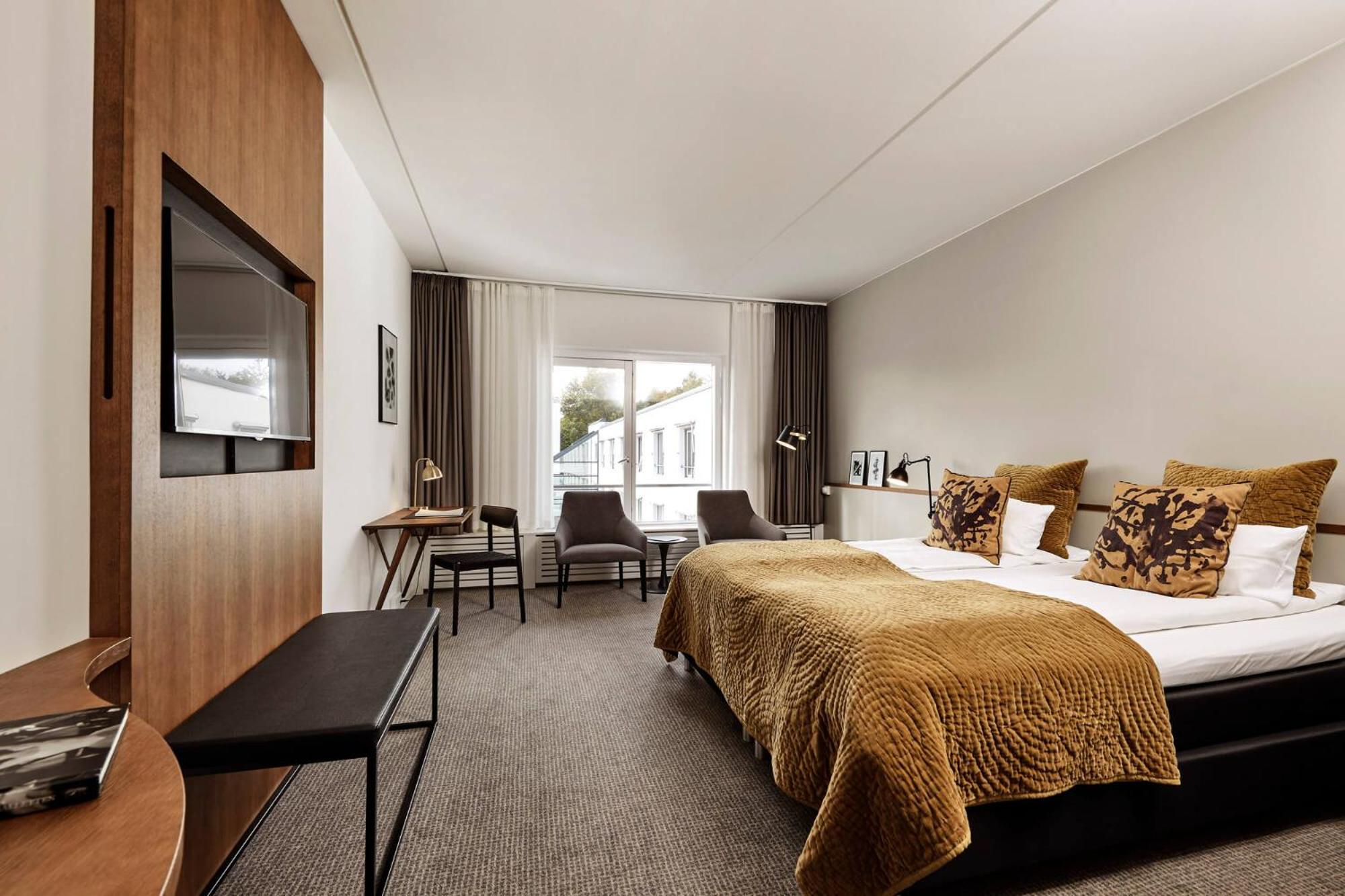 Standard Twin Room - Photo 4