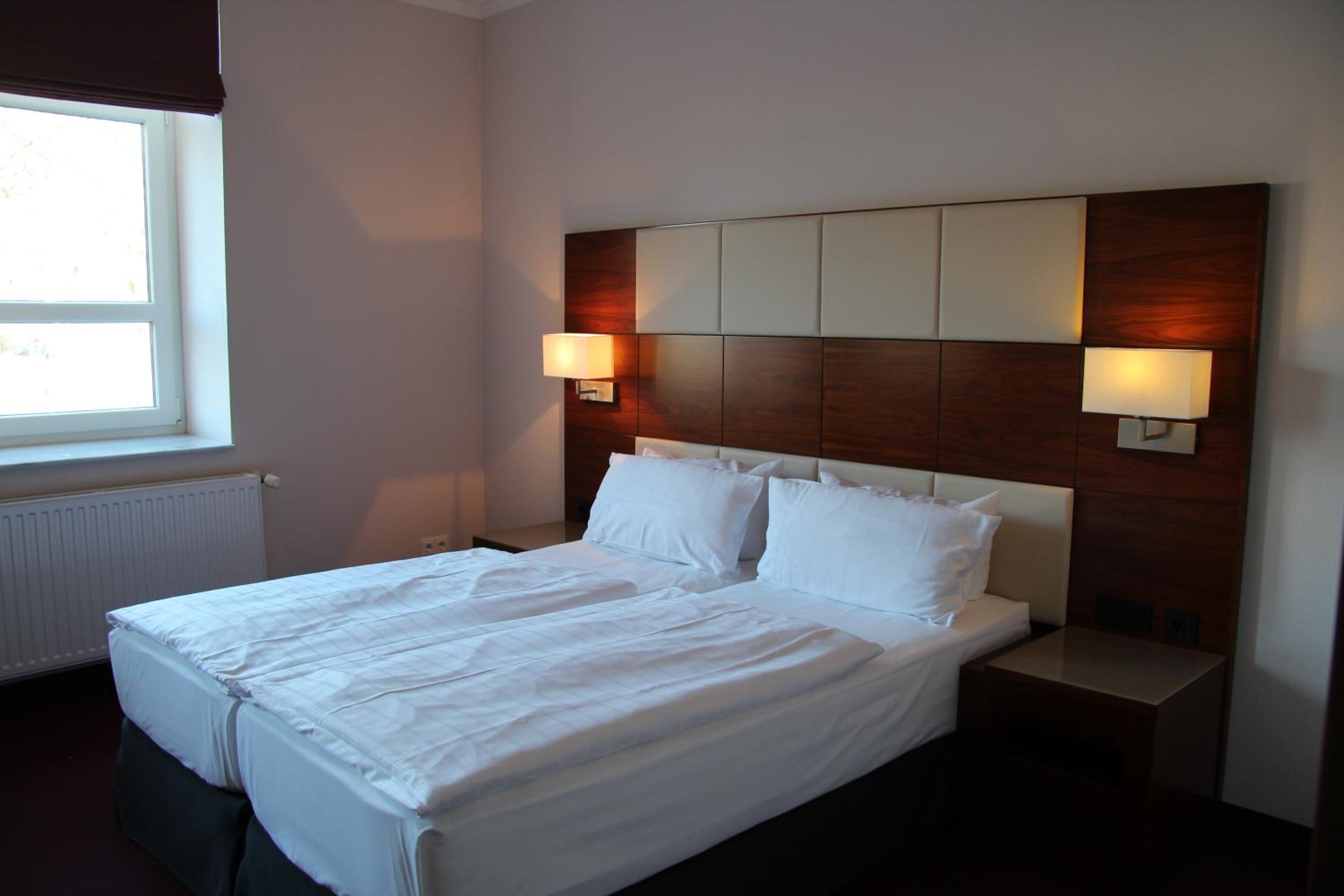 Double Room - Photo 16