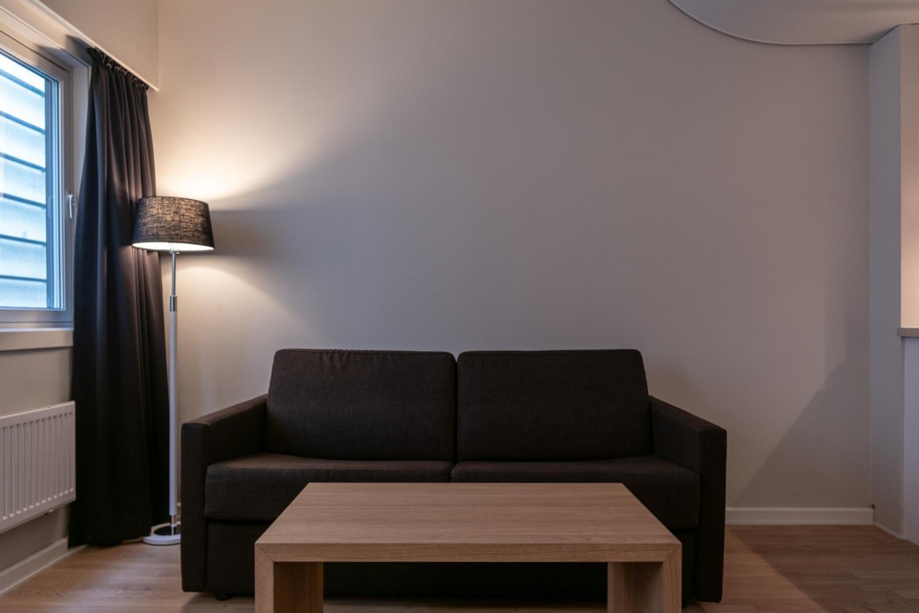 Standard Apartment thumbnail 6