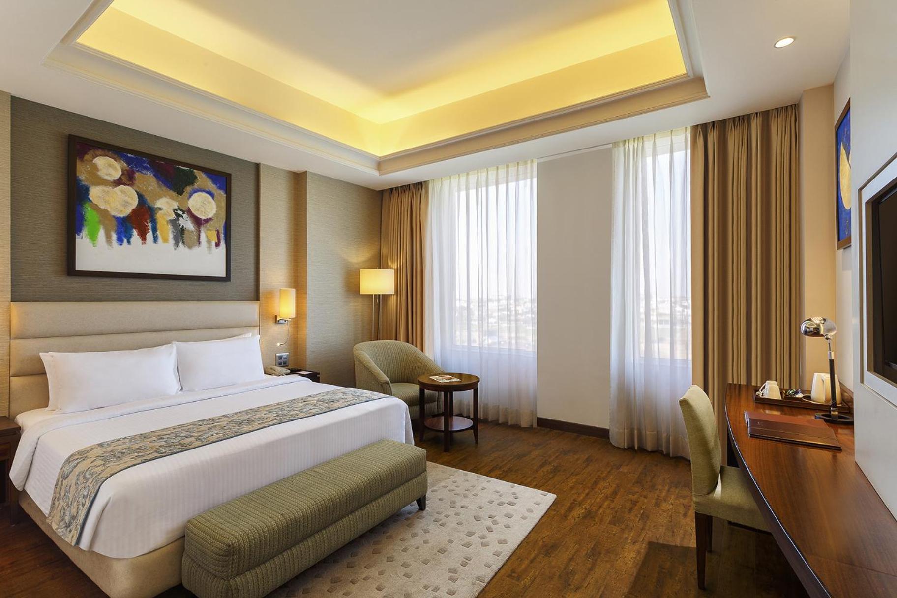 Superior King Room - Photo 1