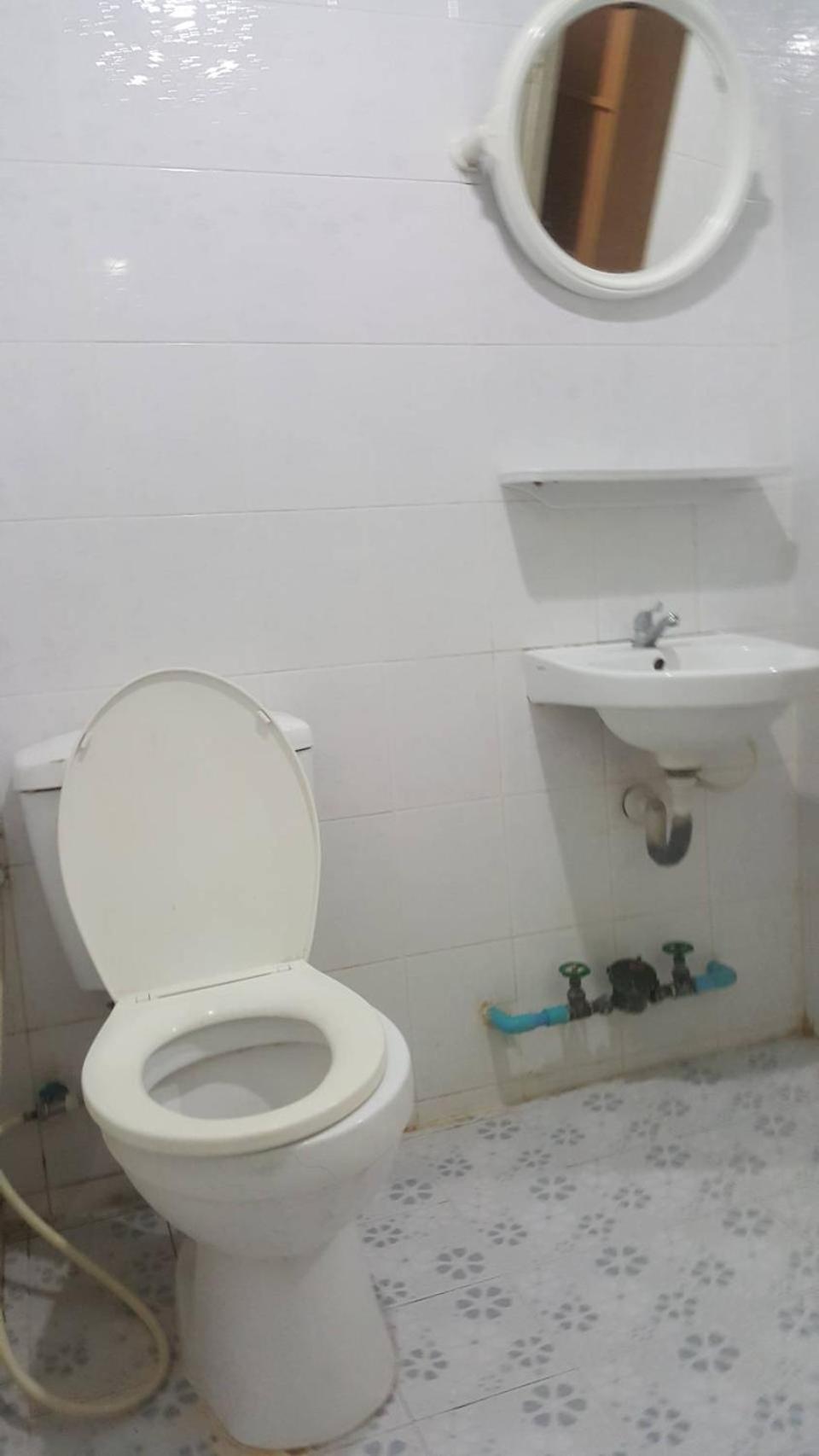 Double Room with Private Bathroom photo 2