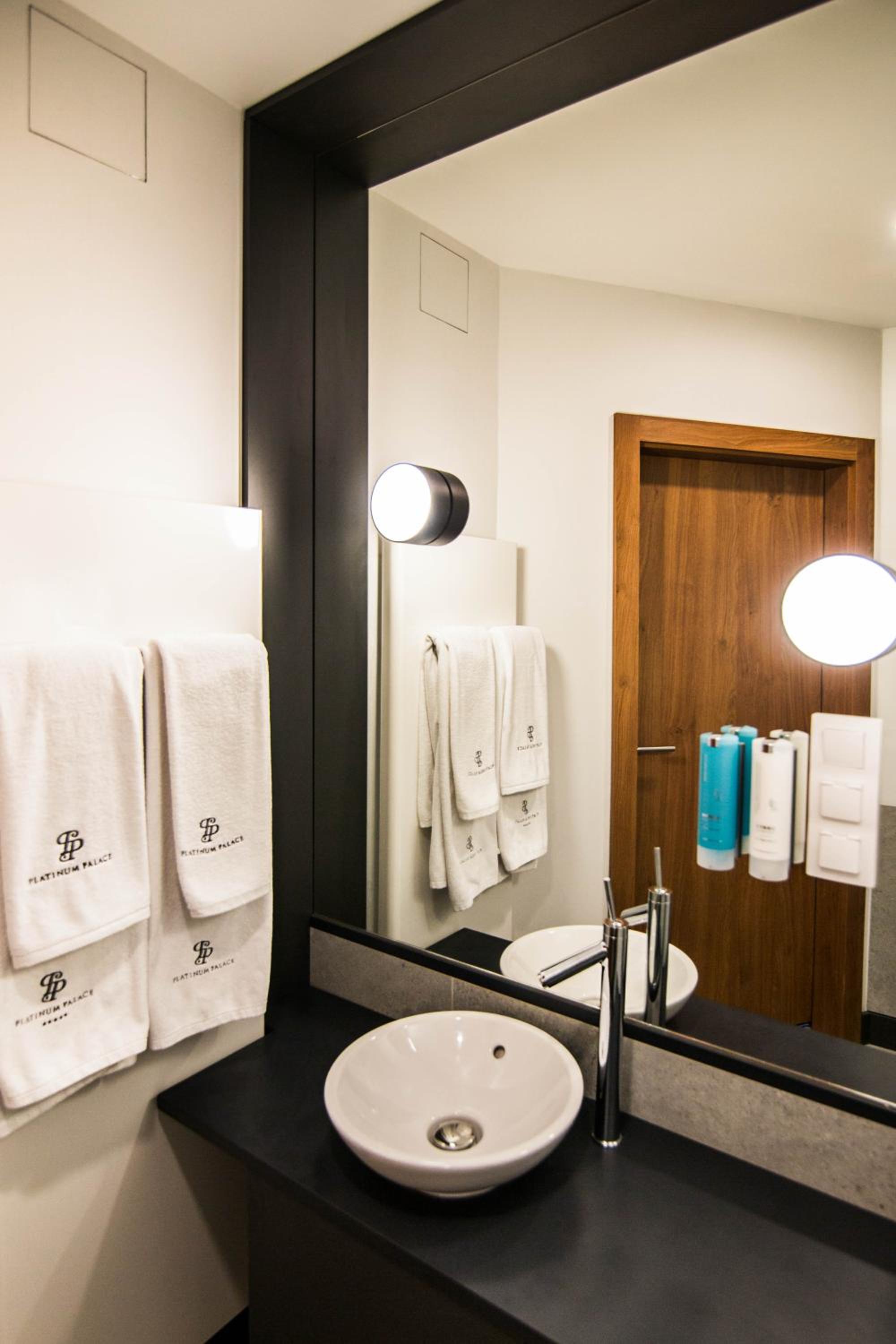 Superior Double Room - Photo 5