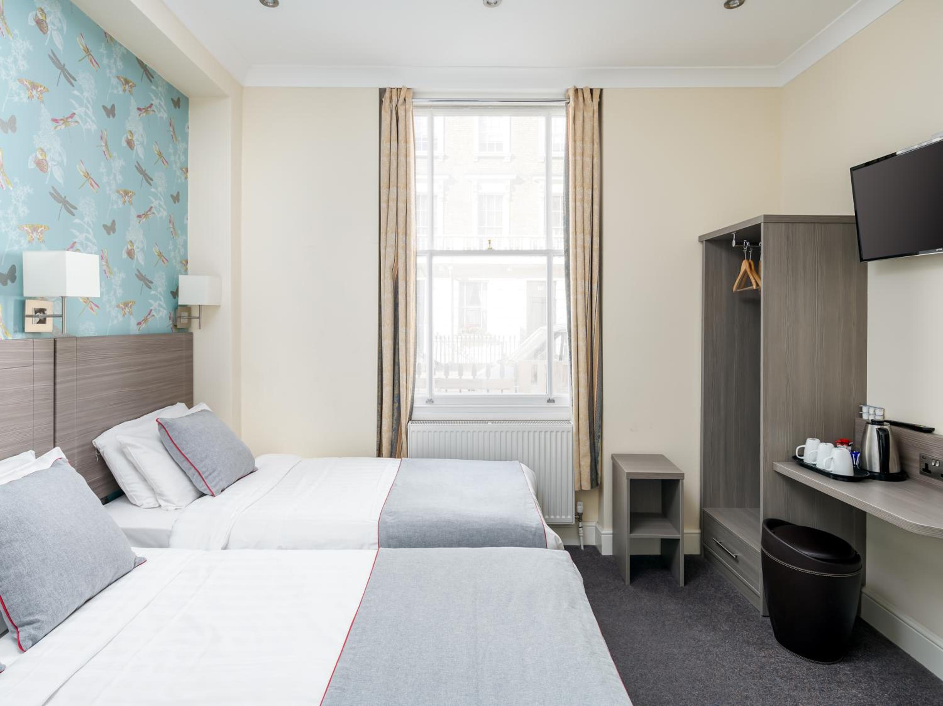Deluxe Triple Room photo 3