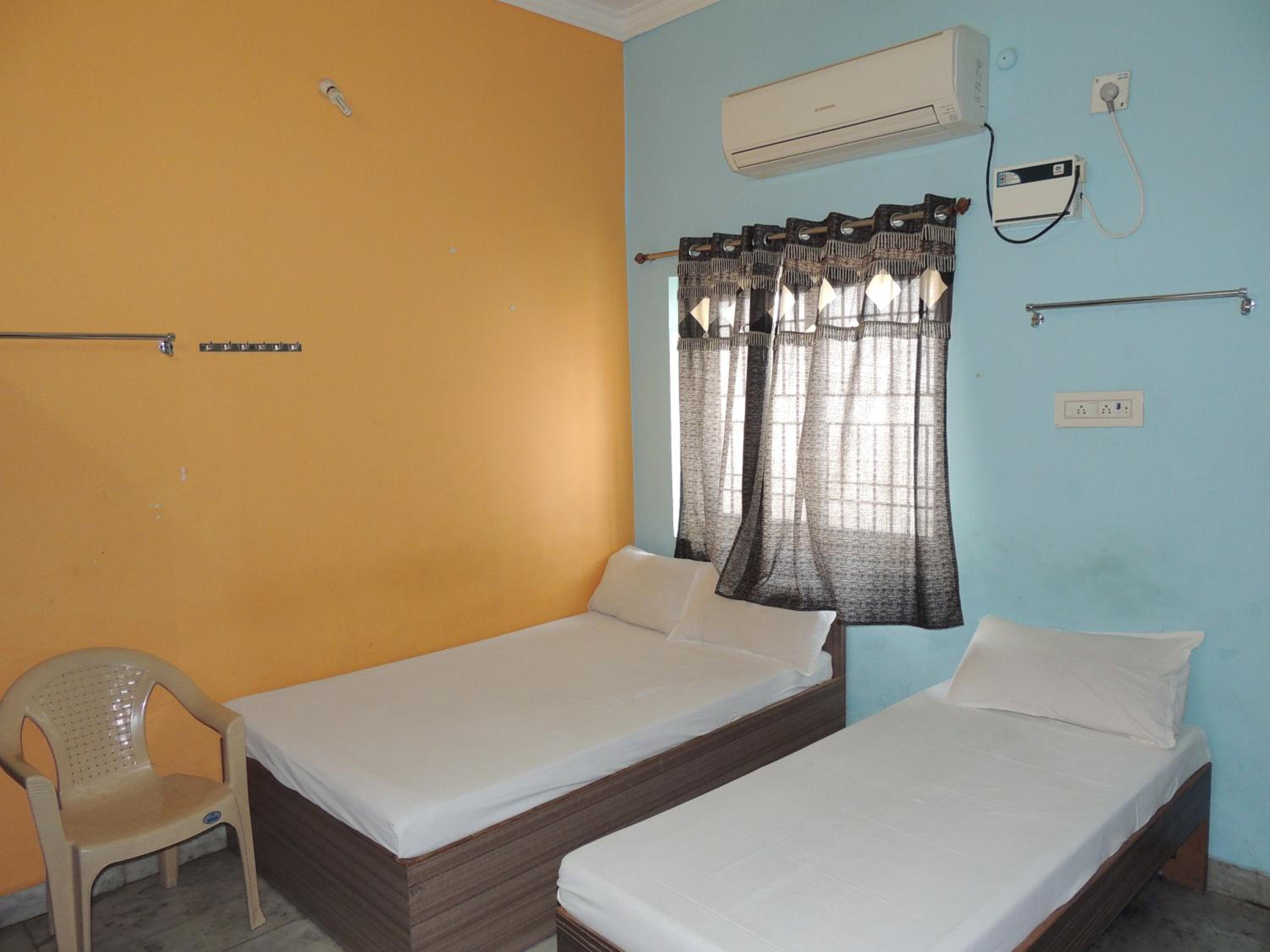 Deluxe Triple Room photo 2