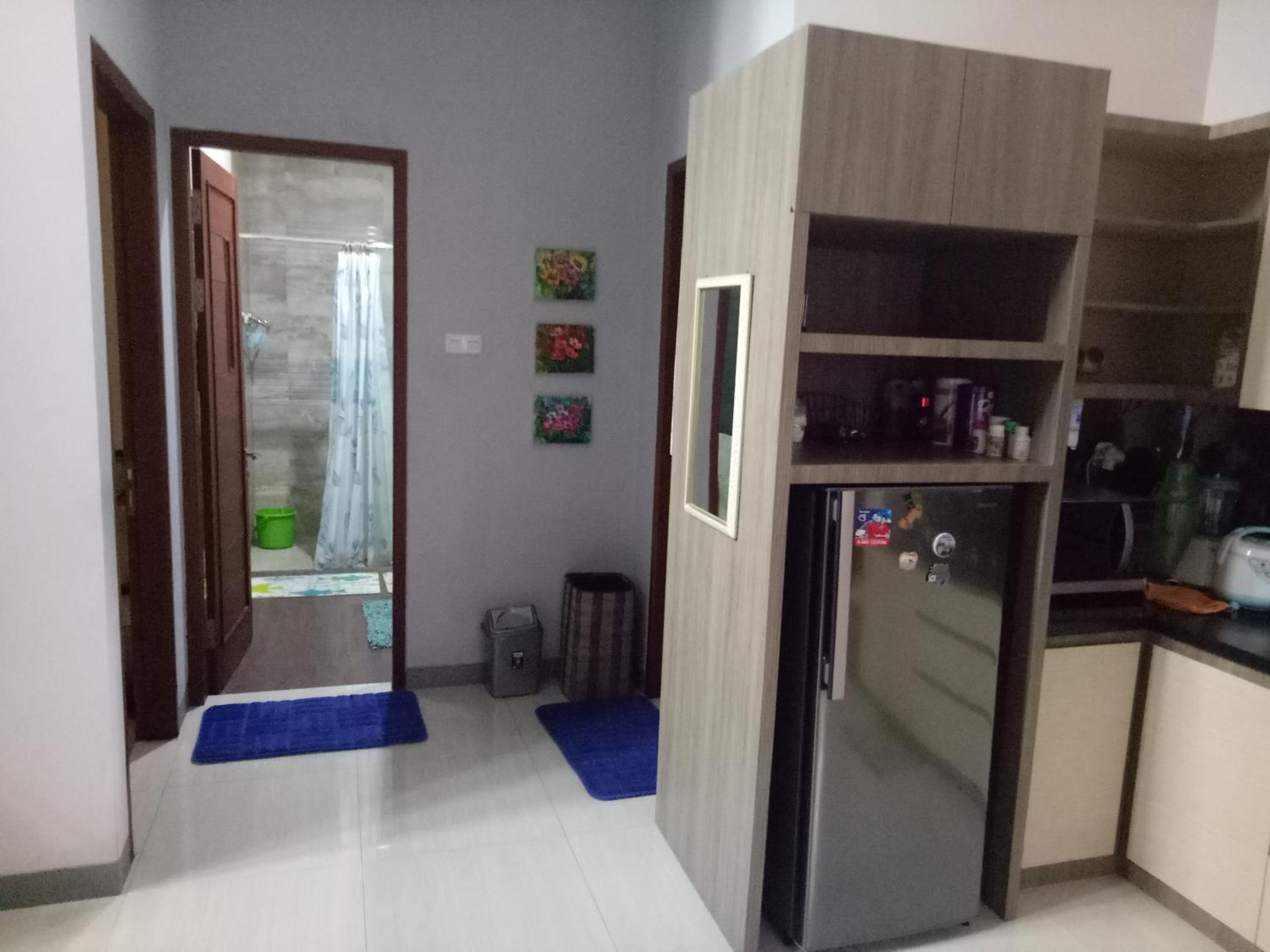 Two-Bedroom House - Photo 10