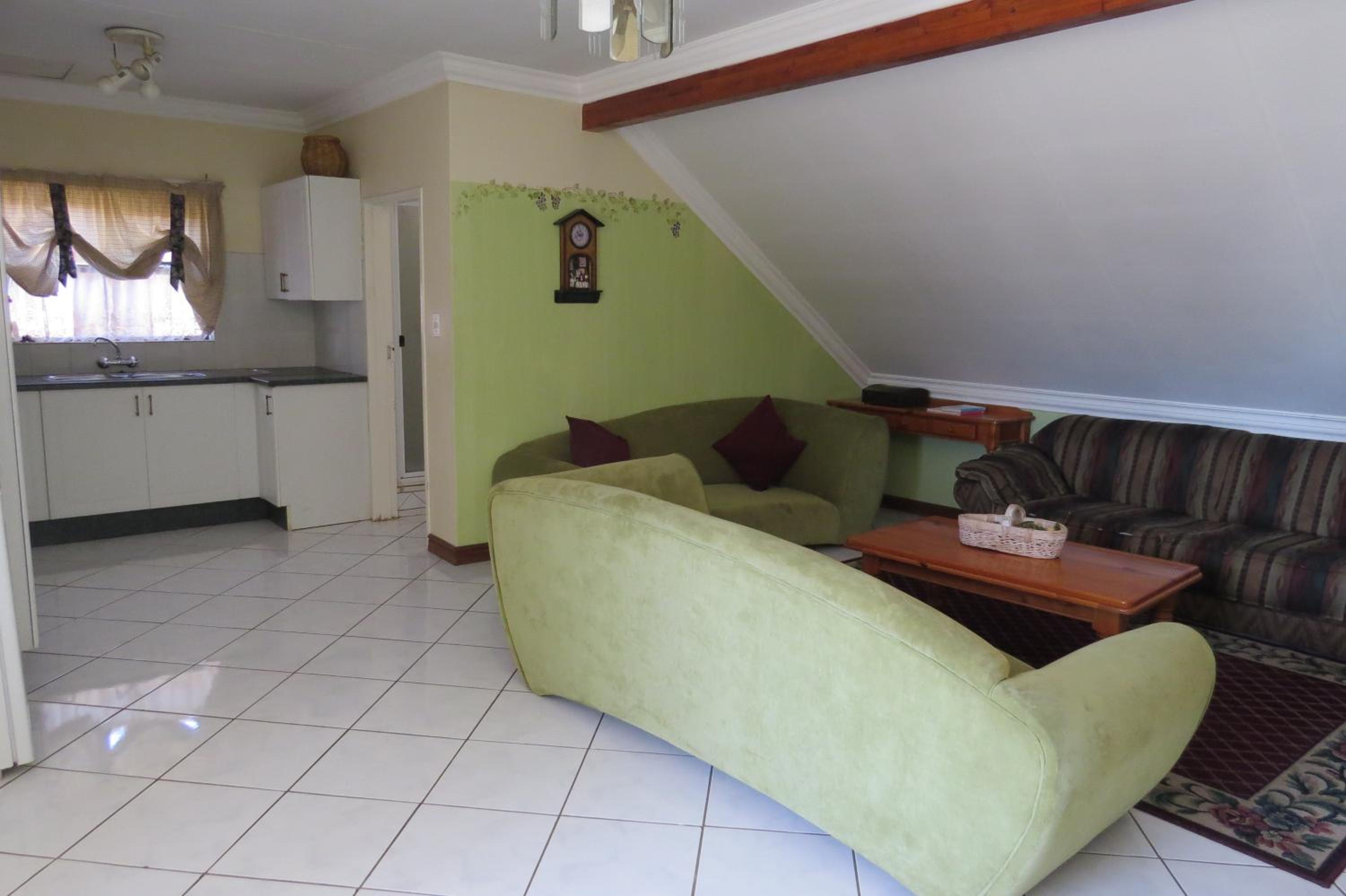 Apartment with Balcony photo 2