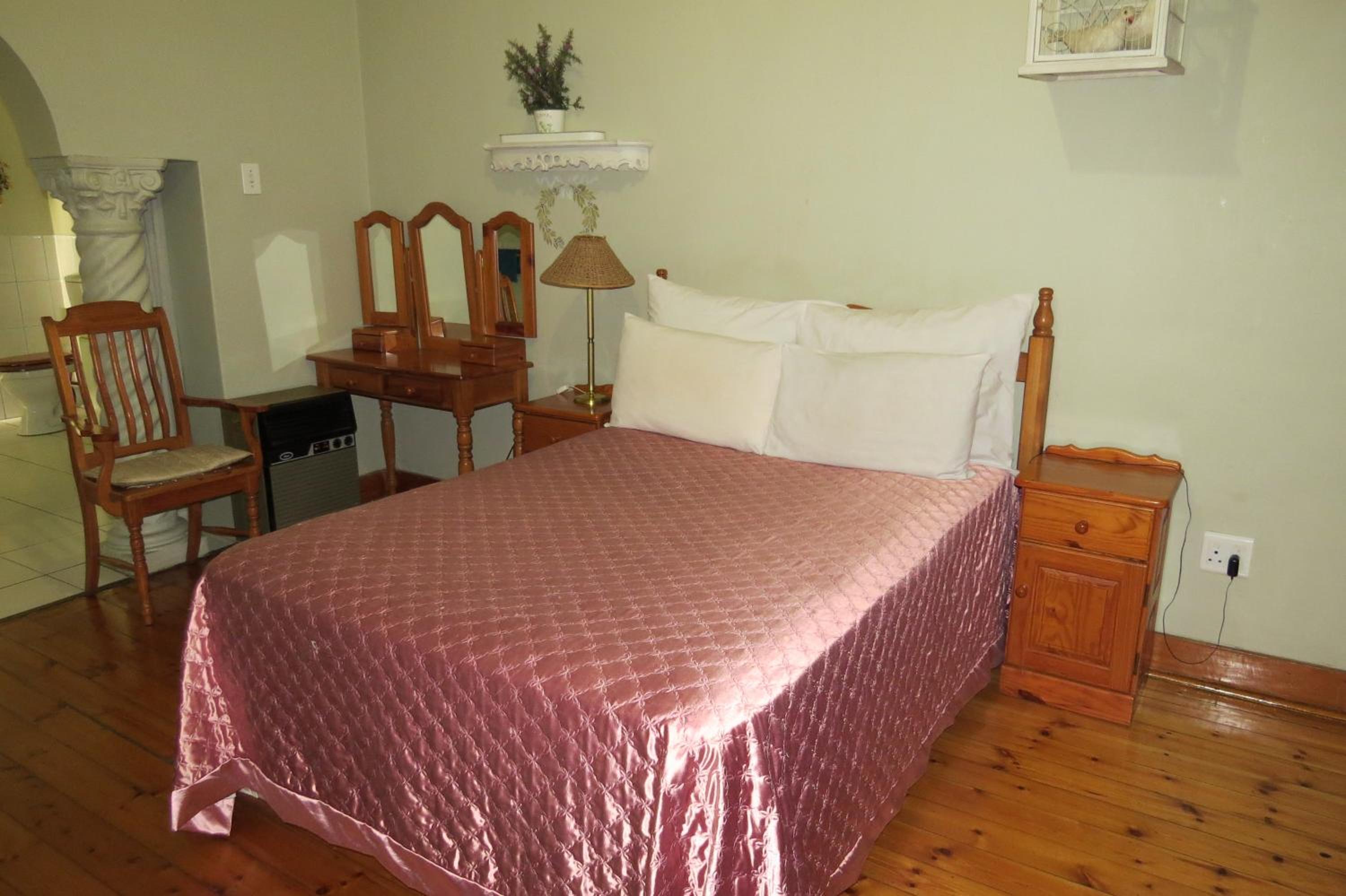 Deluxe Double Room with Bath photo 1