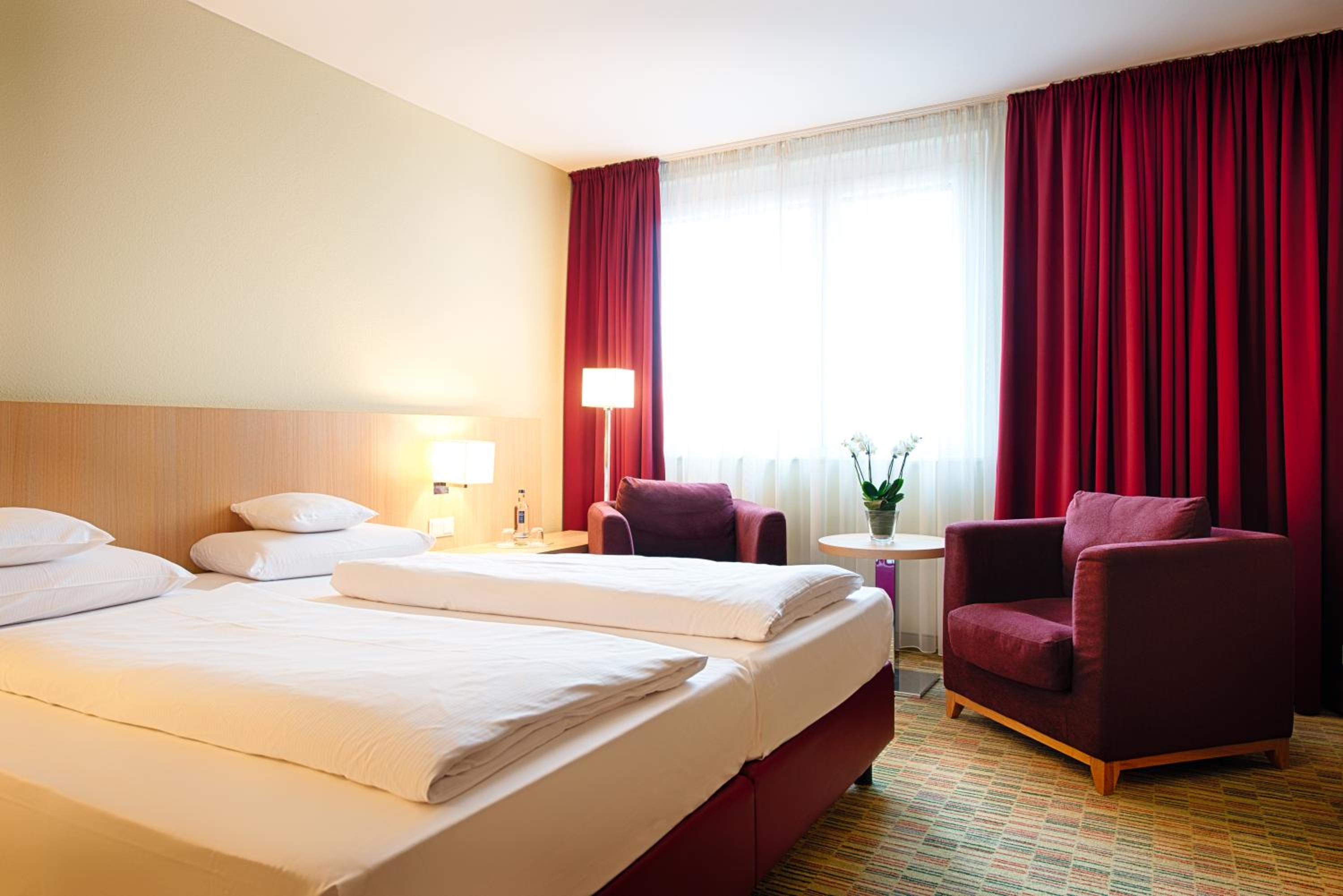 Deluxe Twin Room - Photo 4