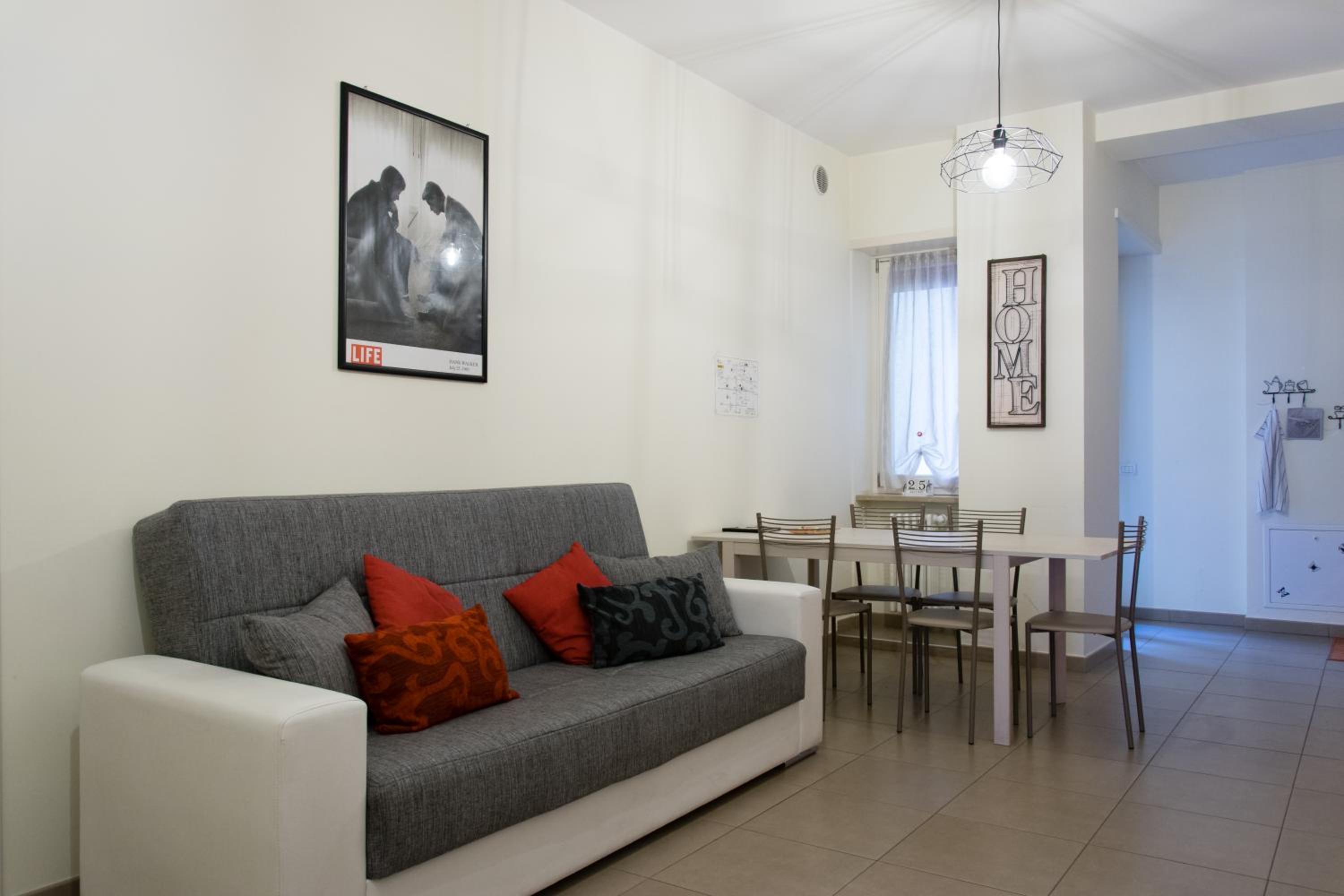 Two-Bedroom Apartment with Two Bathrooms