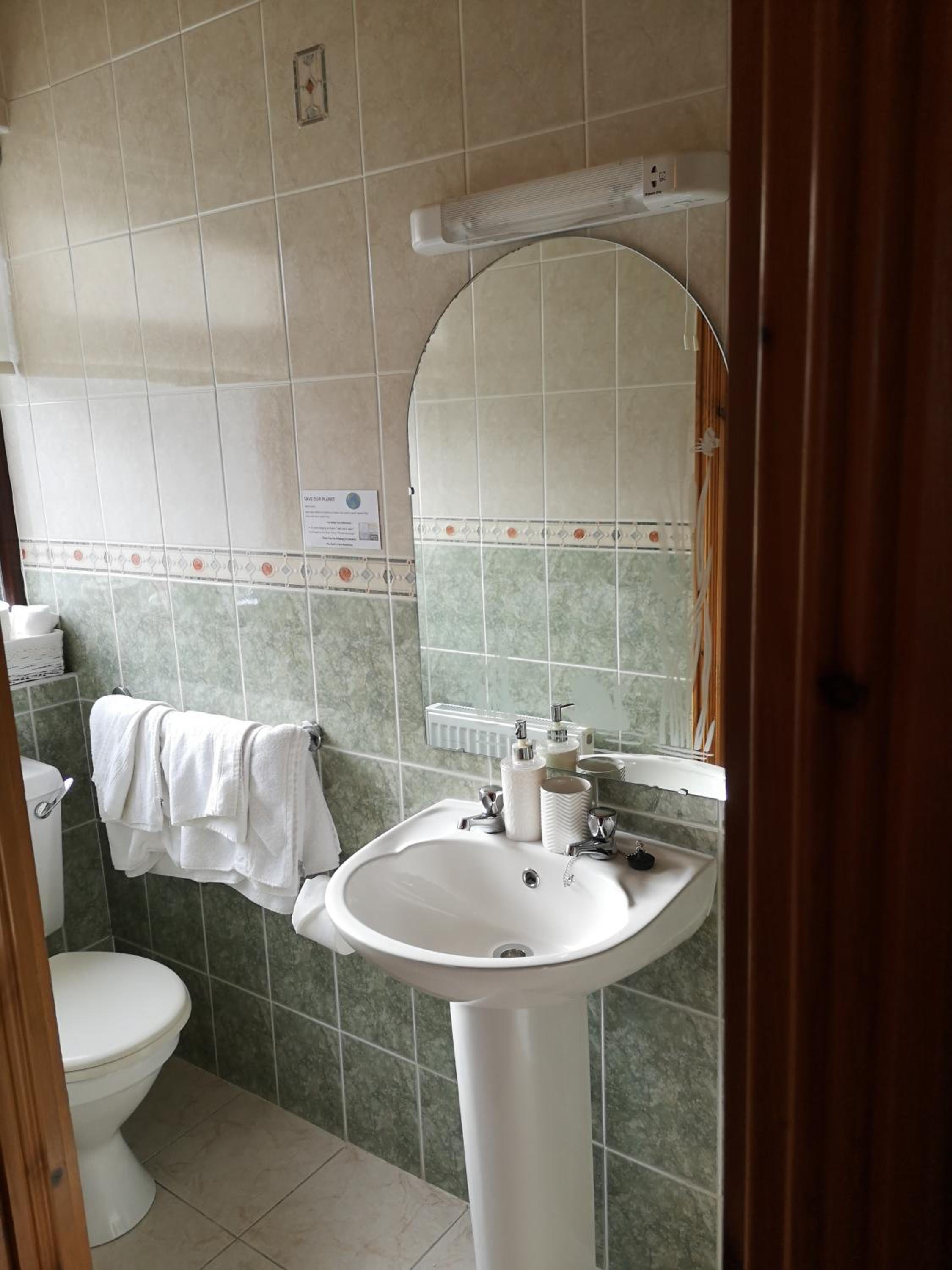 Deluxe Double Room with Mountain View photo 3