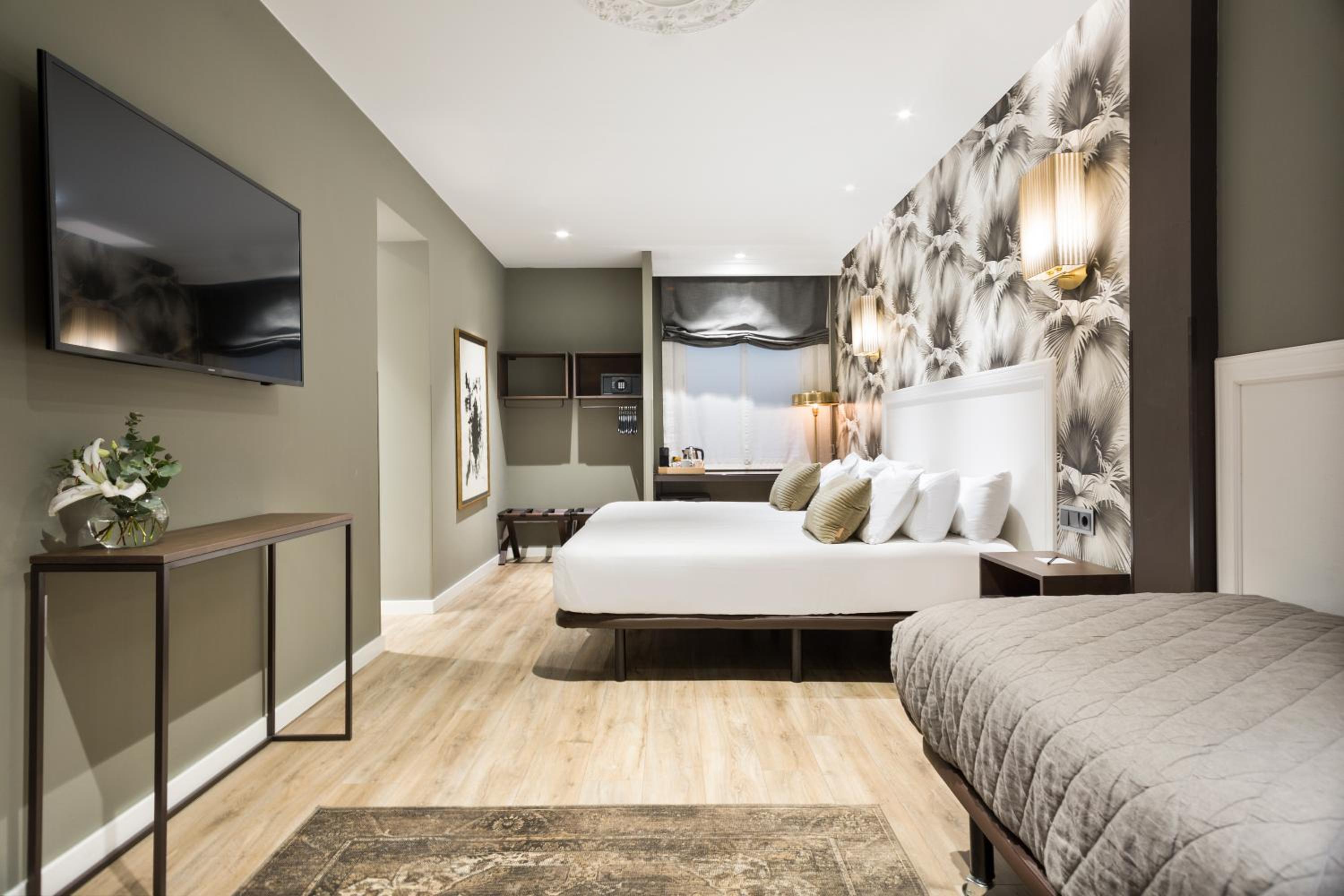 Quadruple Room photo 2