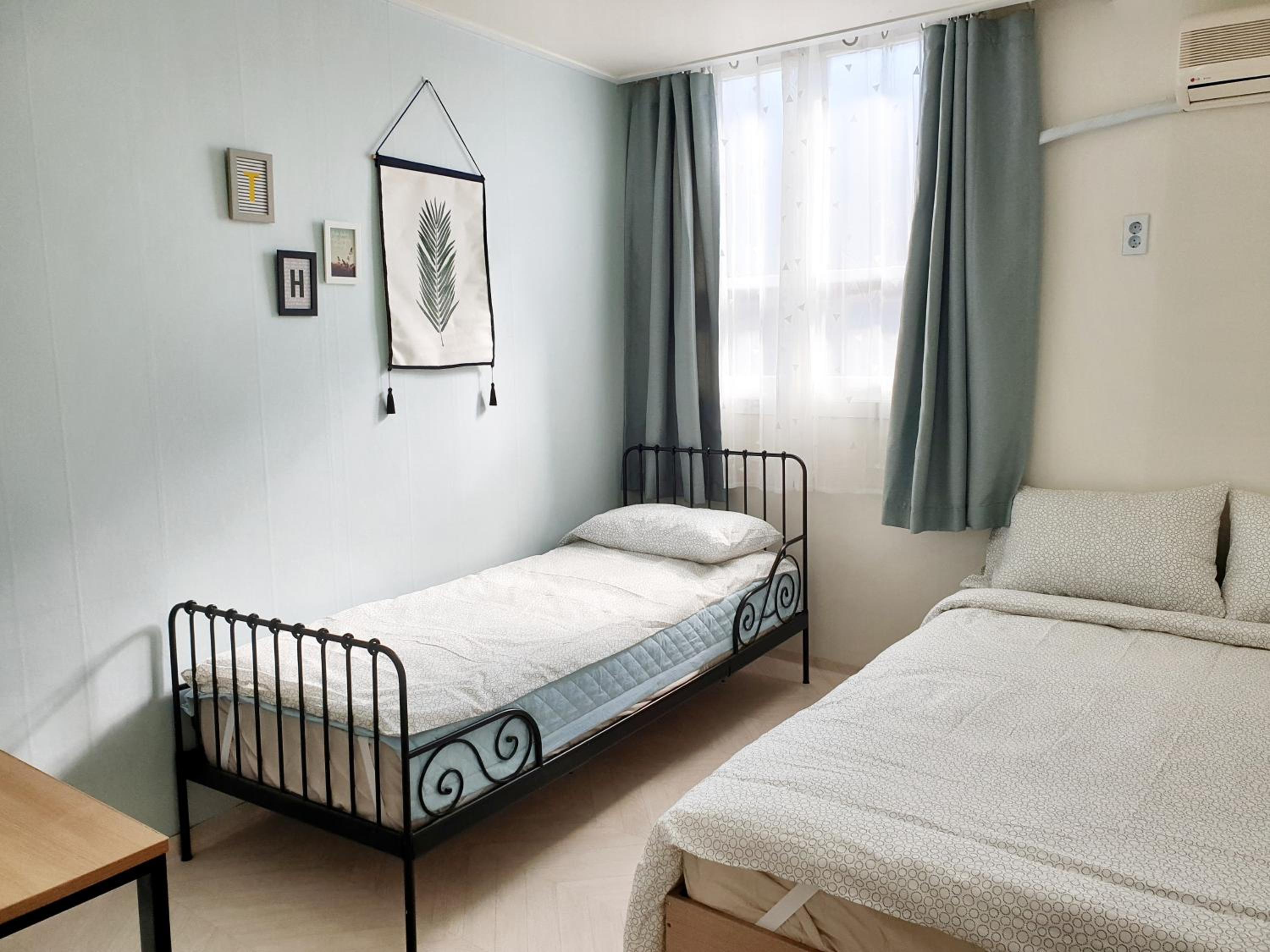 Standard Triple Room - Photo 1