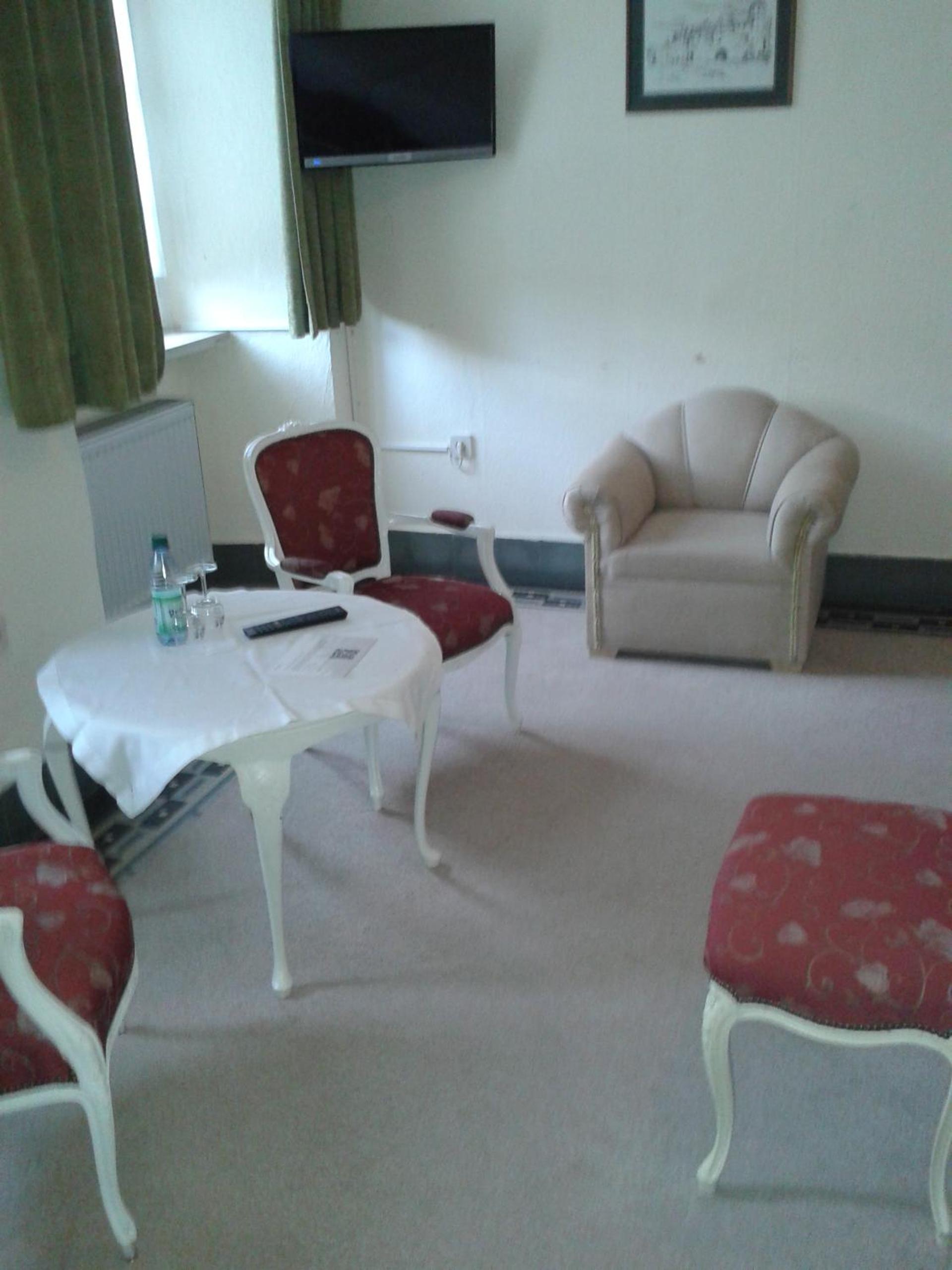 Apartment - Photo 2