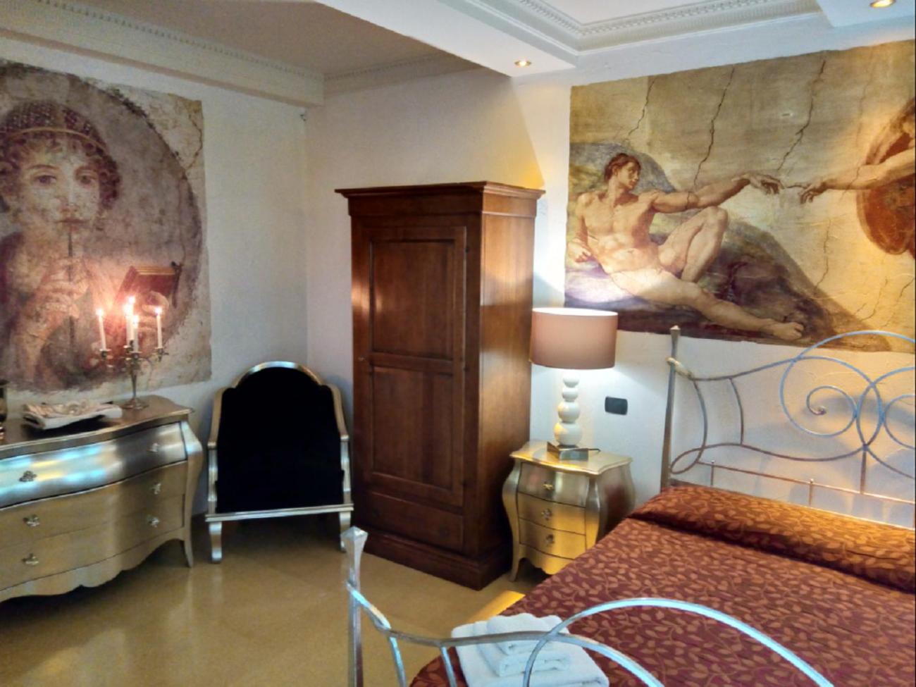 Double Room - Photo 6