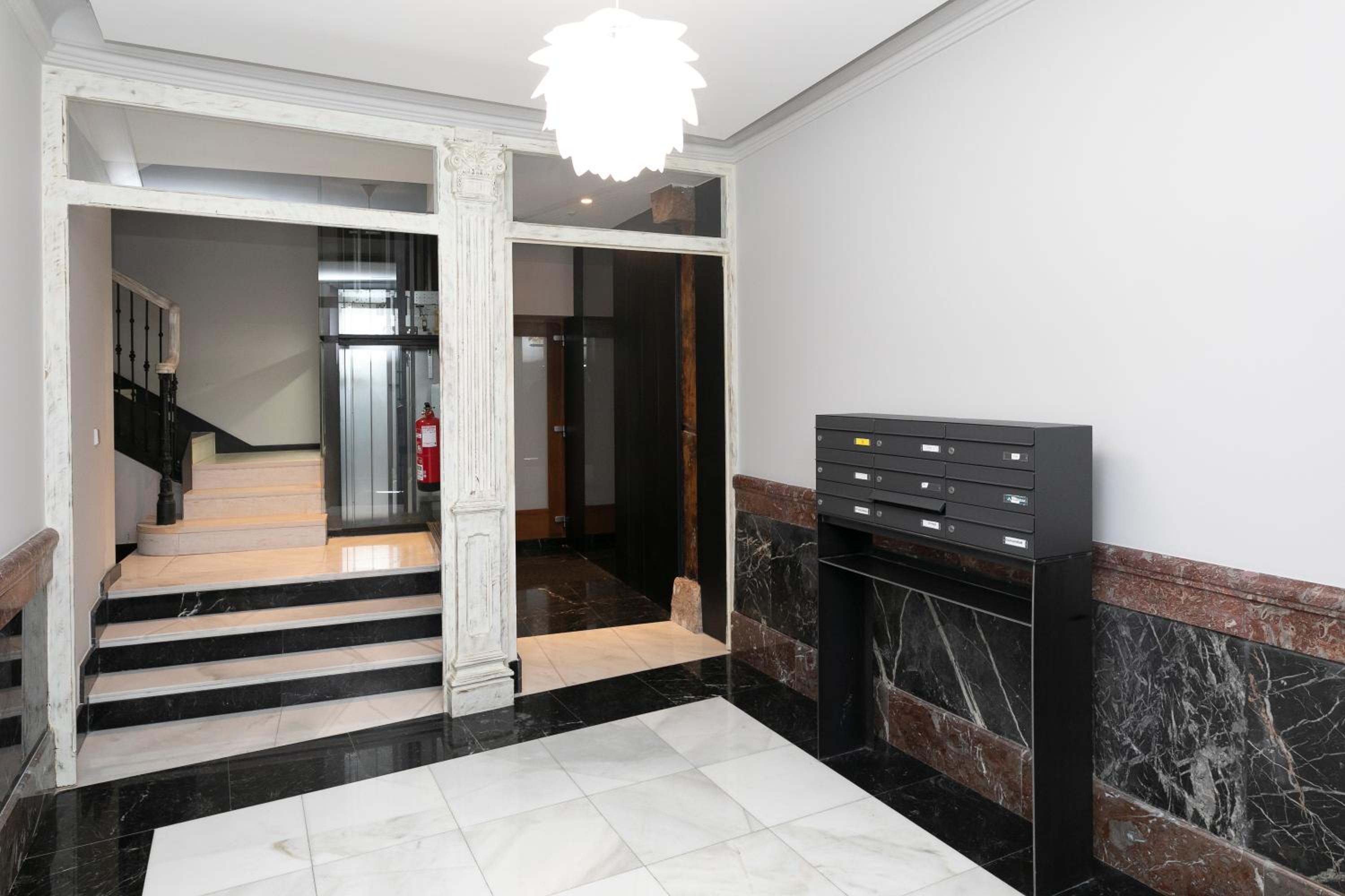 Apartment - Photo 20