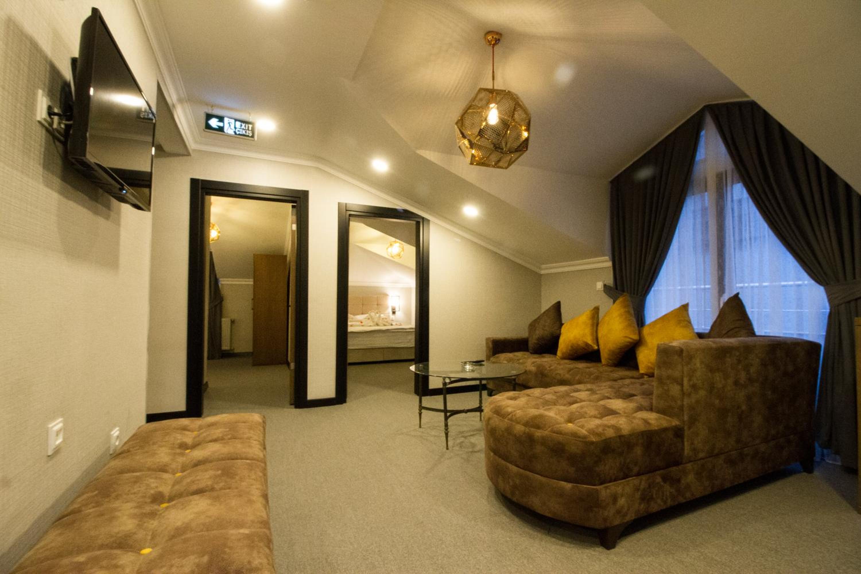 Superior Apartment with Terrace - Photo 11