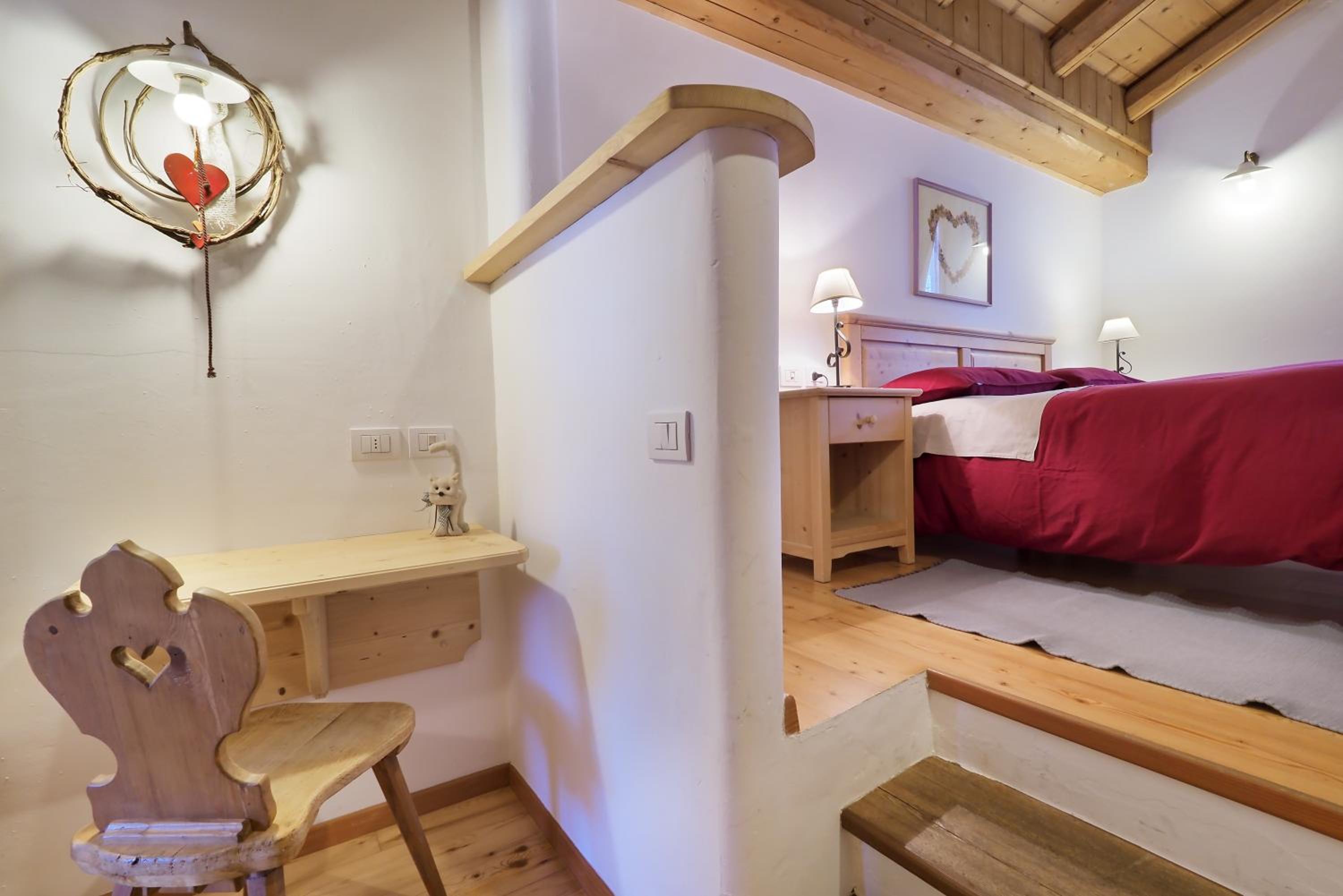 Double Room - Photo 8