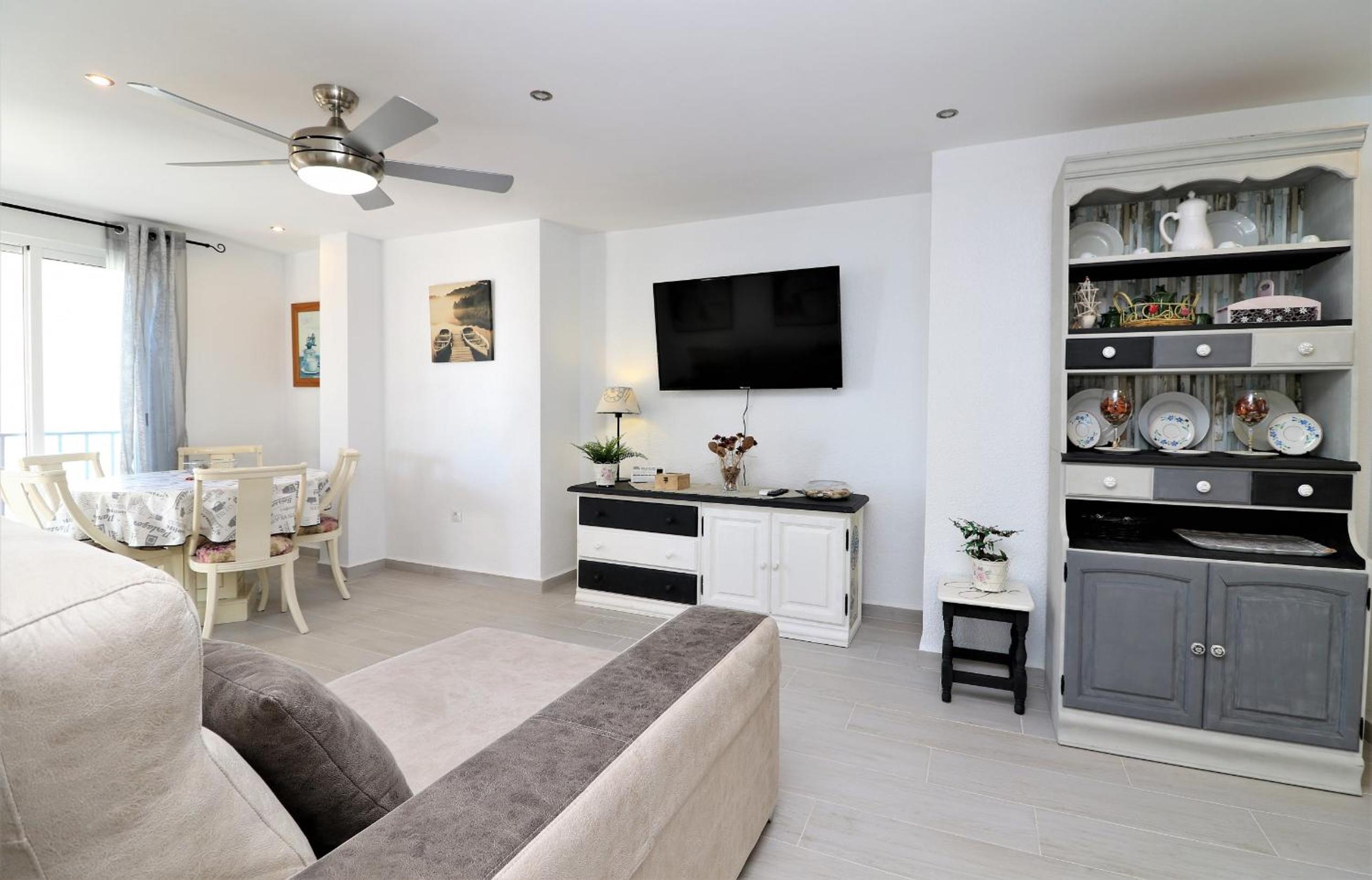 Apartment - Photo 4