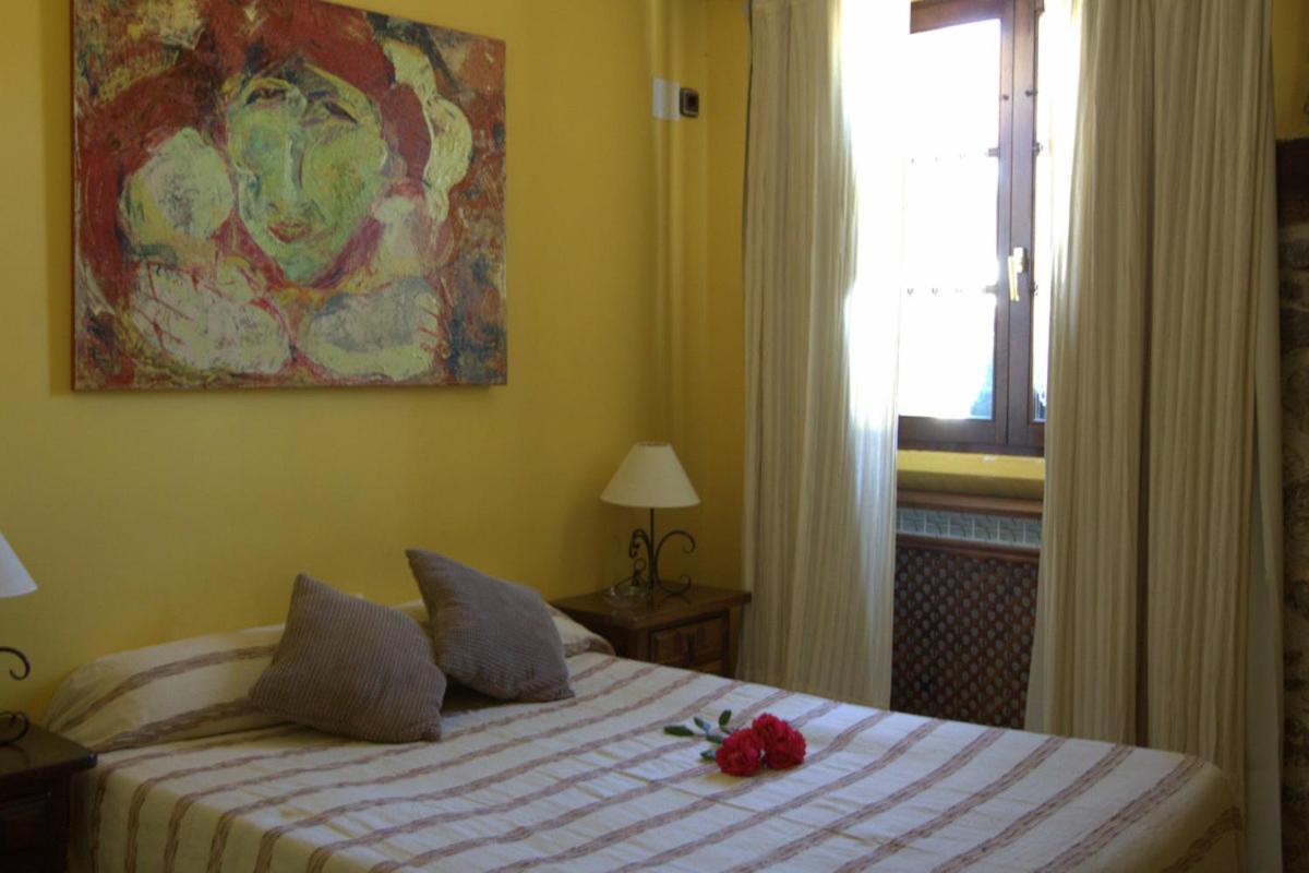 Standard Double Room photo 2
