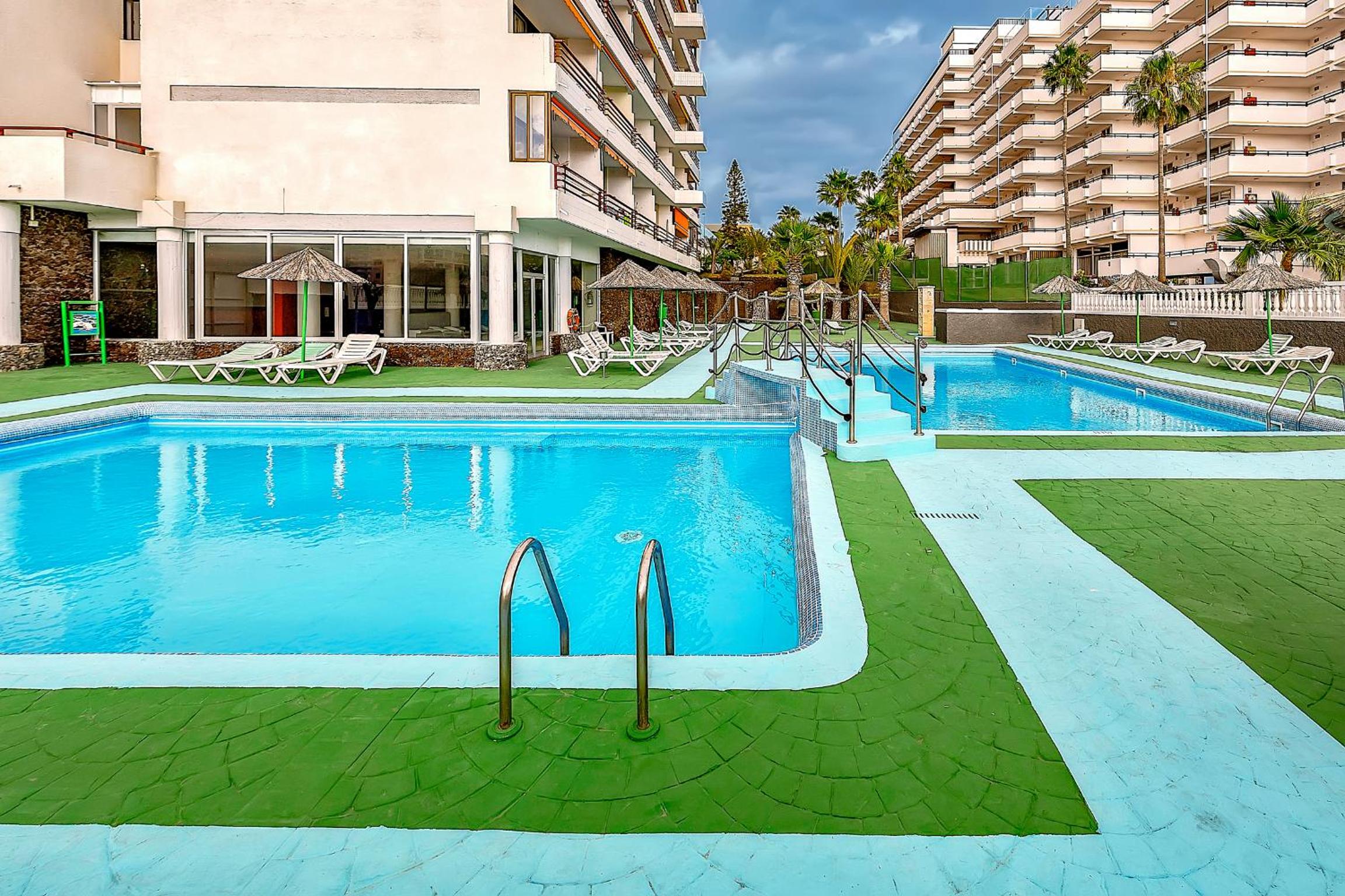 Studio Apartment with Sea View - Photo 27