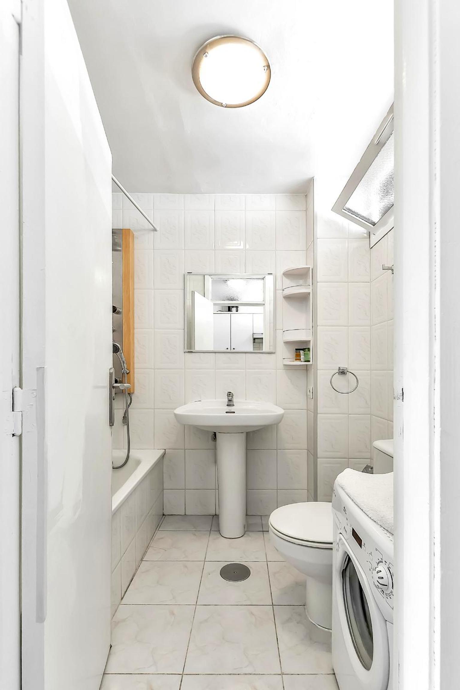 Studio Apartment with Sea View - Photo 30
