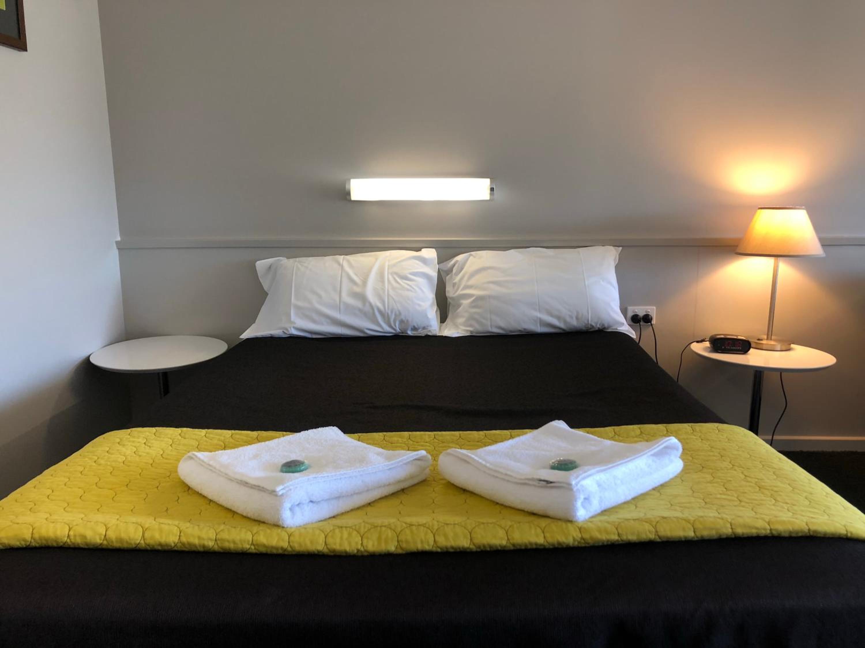 Heritage Queen Room - Photo 17