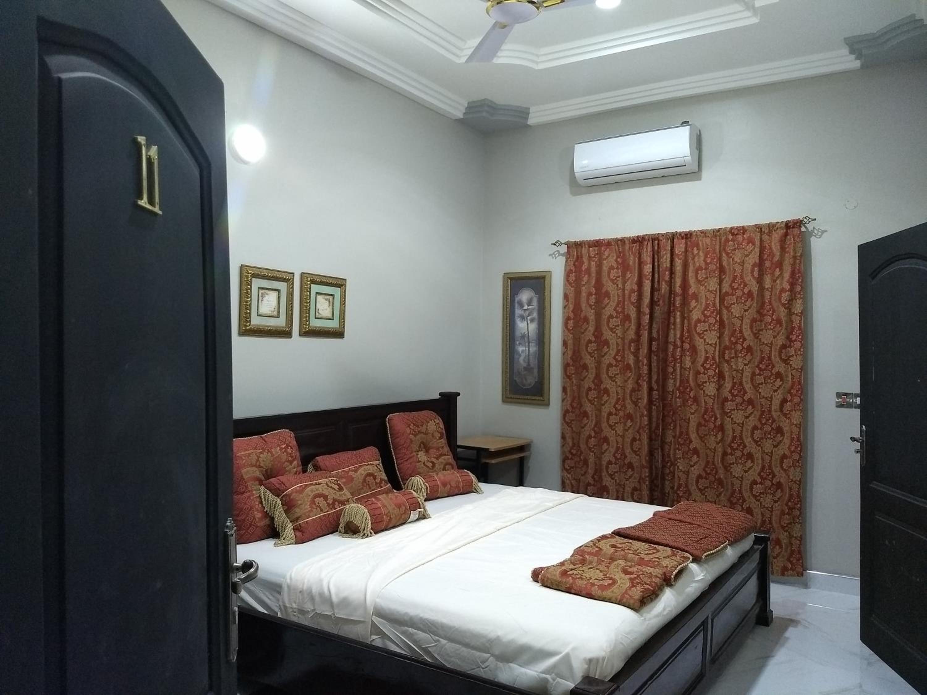 Superior King Room