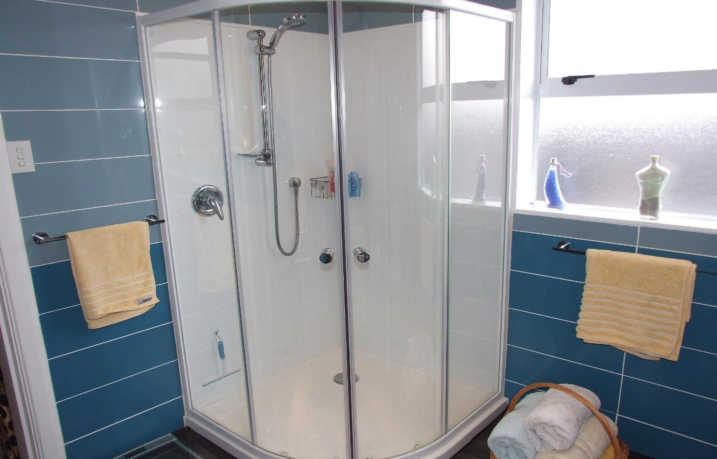 Double Room With Shared Bathroom photo 3