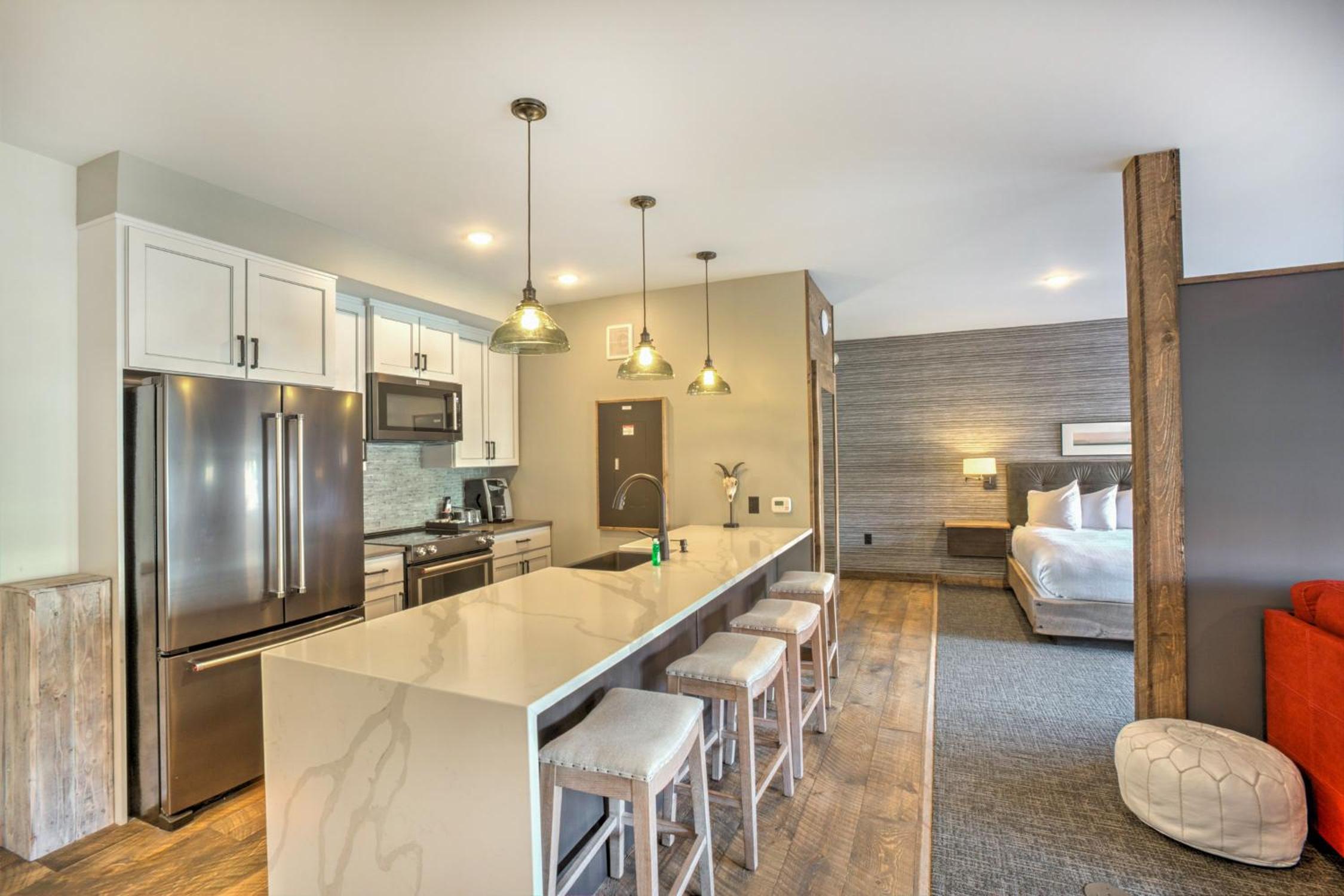 Superior Suite - Photo 4