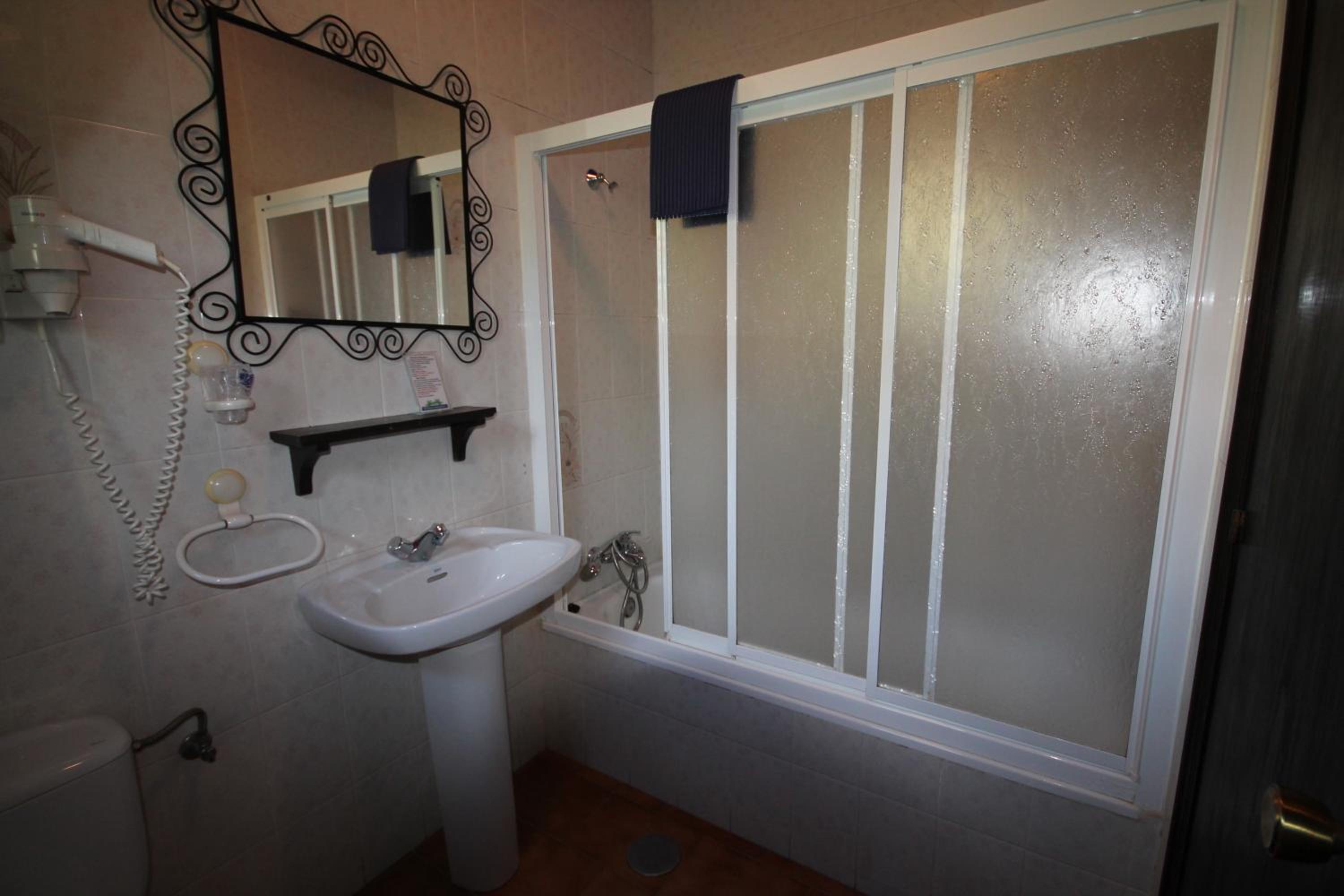 Twin Room with Terrace photo 3