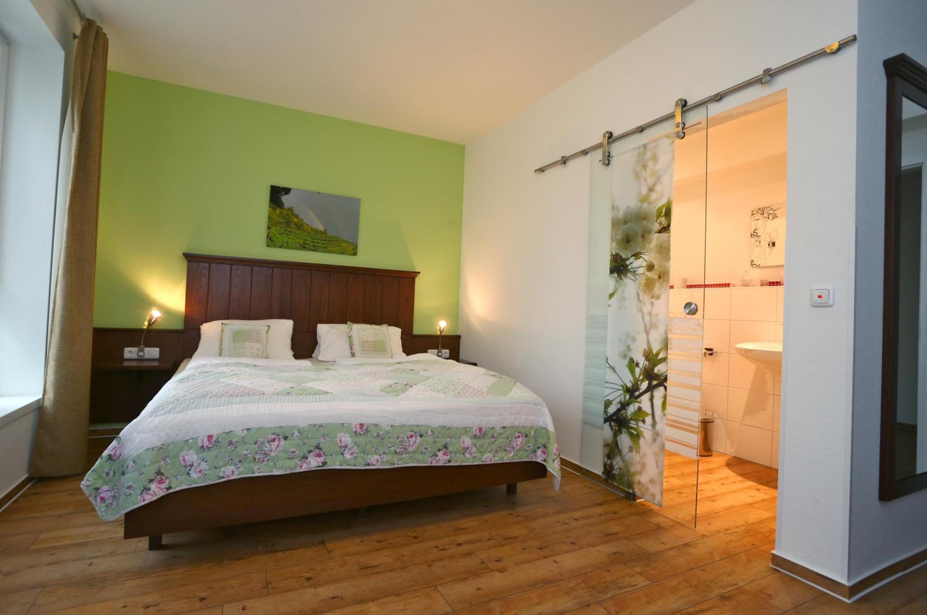 Double Room with Balcony photo 2
