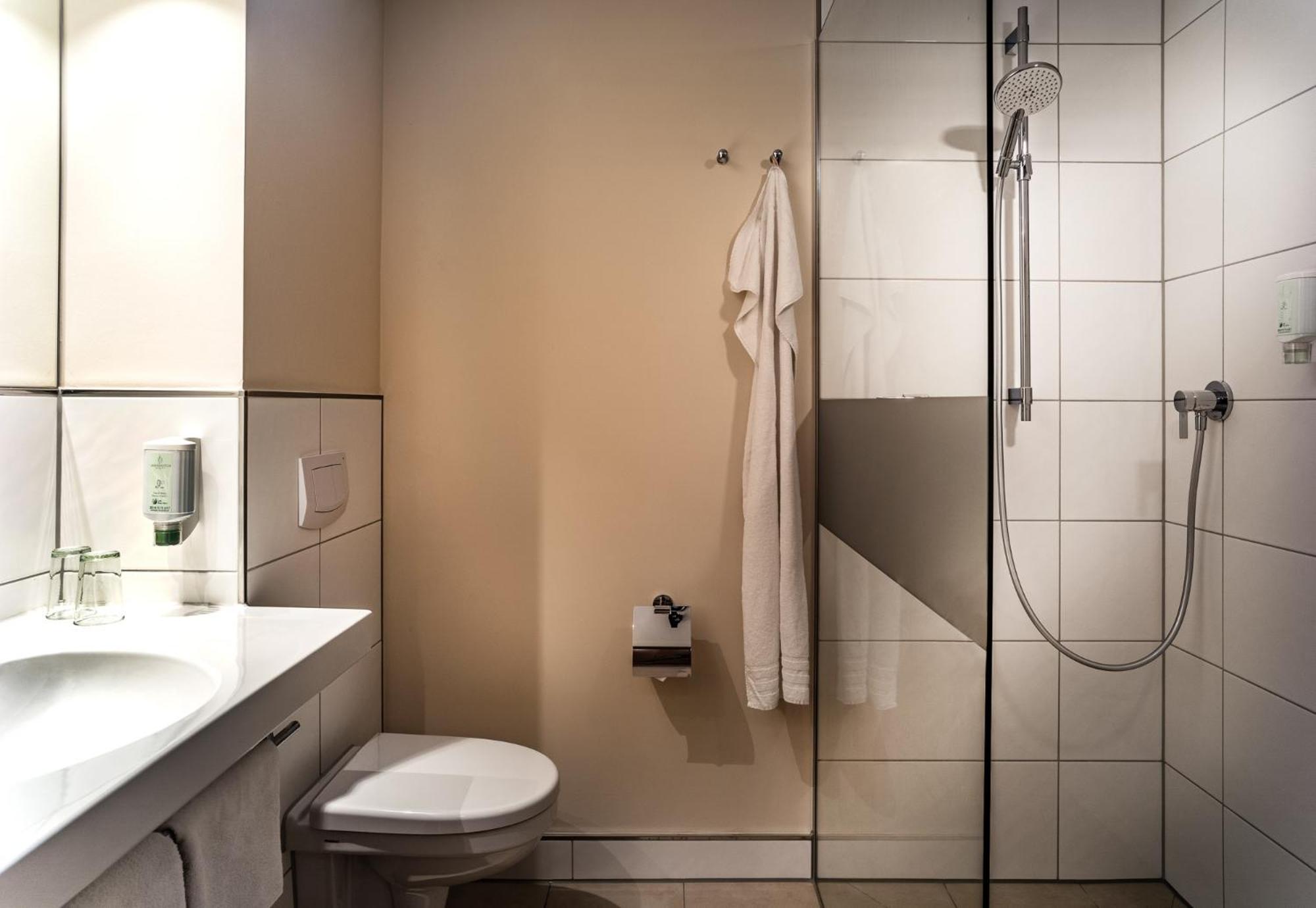 Comfort Single Room