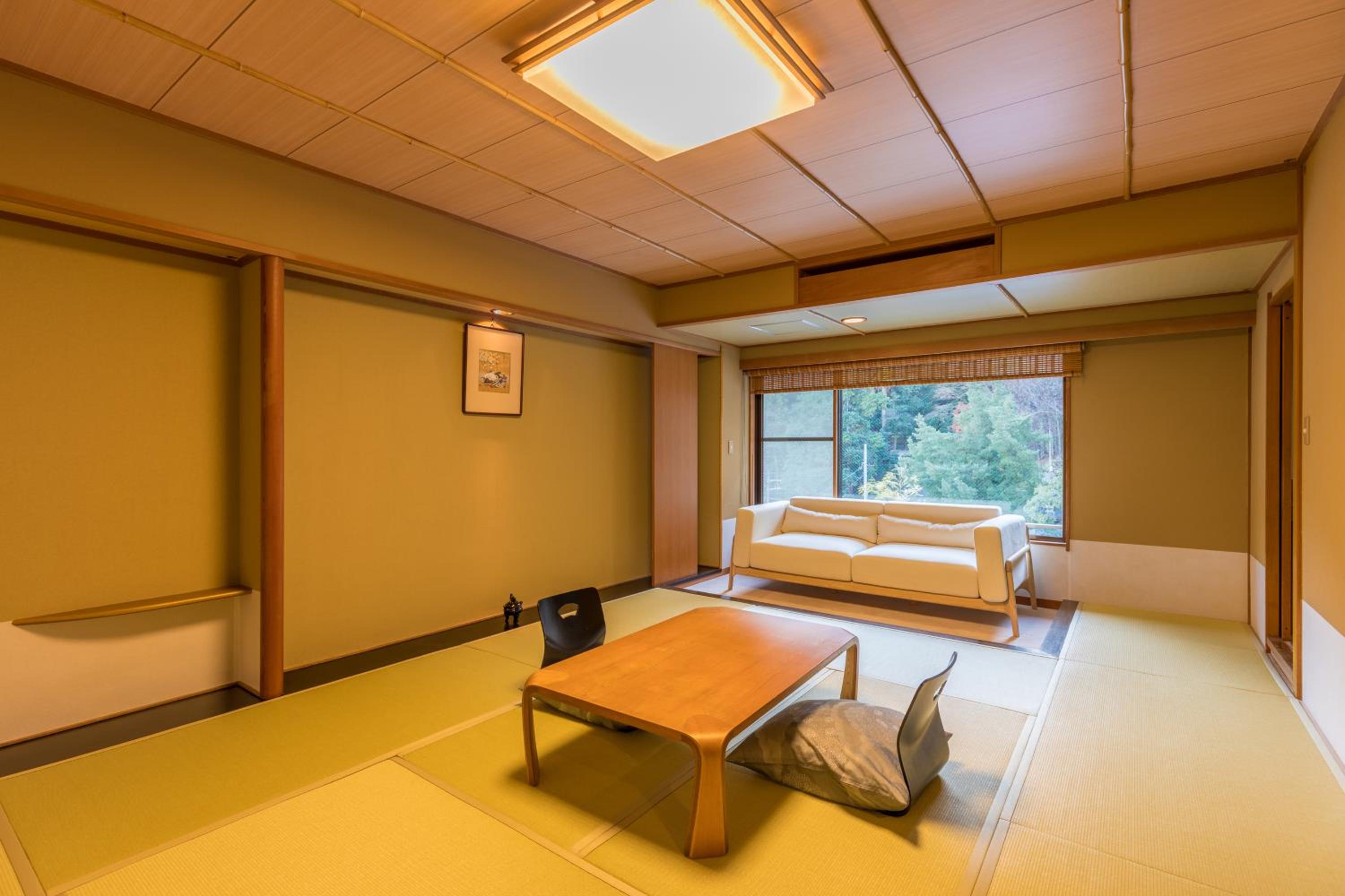 Superior Quadruple Room photo 2