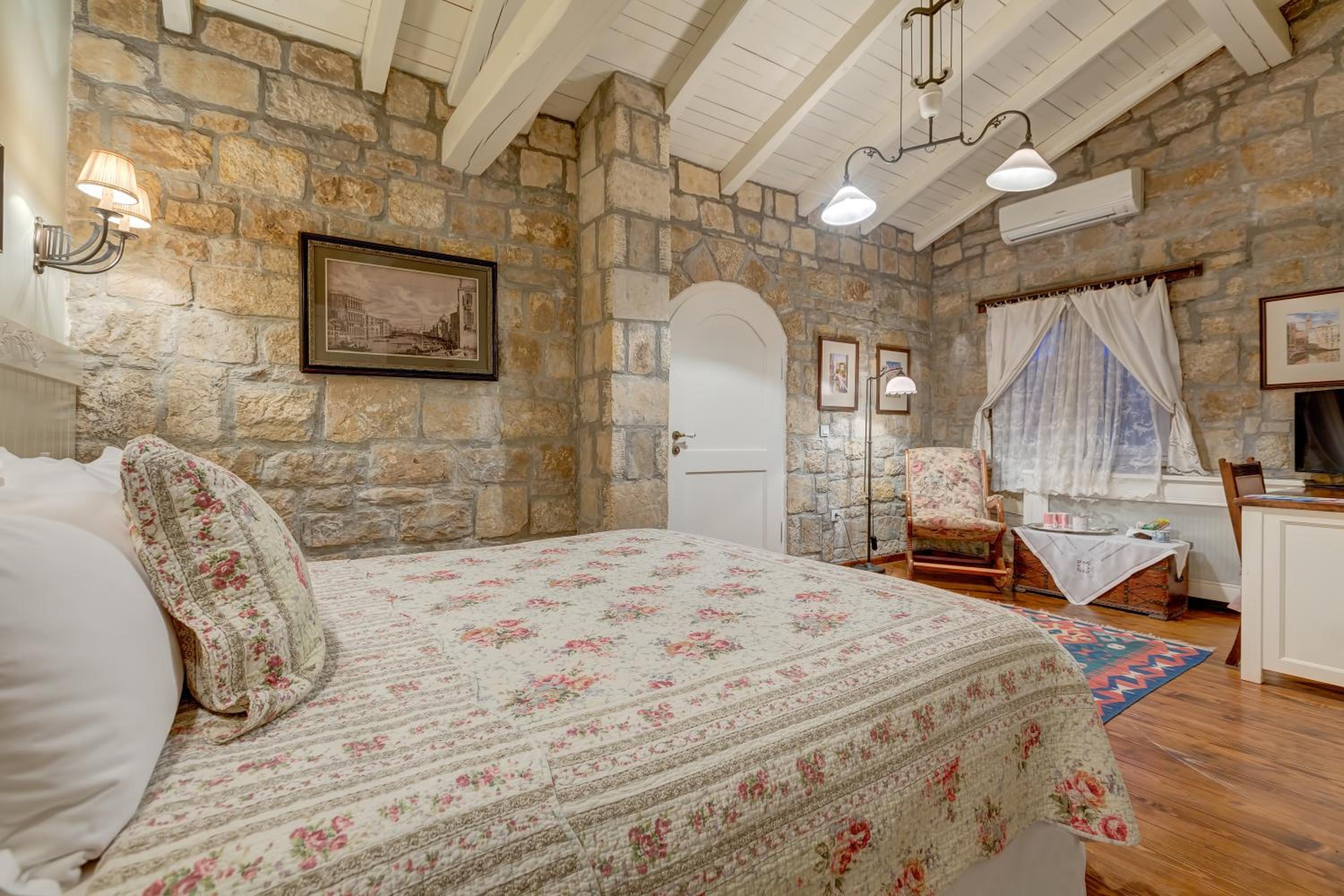 Superior Room photo 2