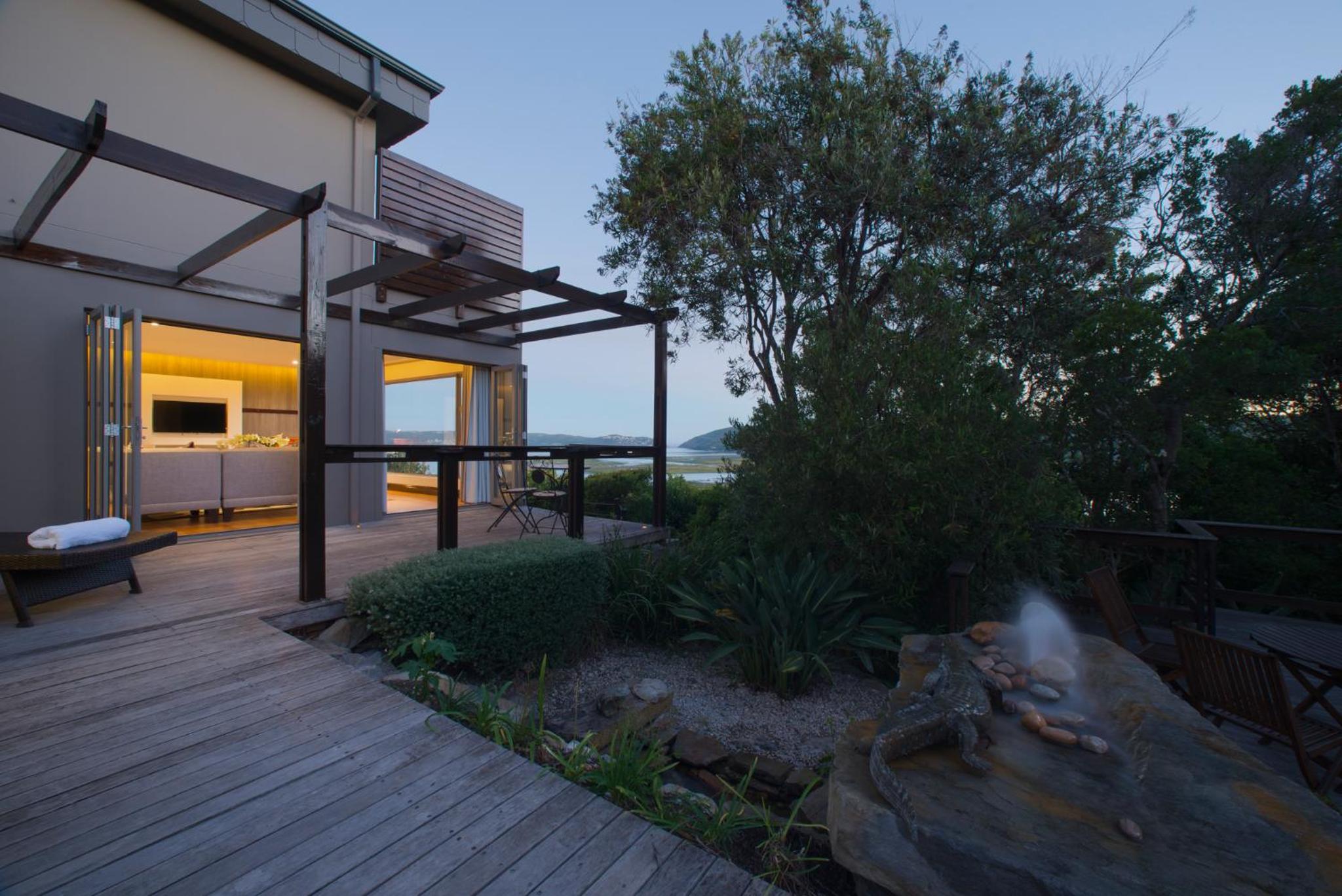 Penthouse Suite - Photo 13