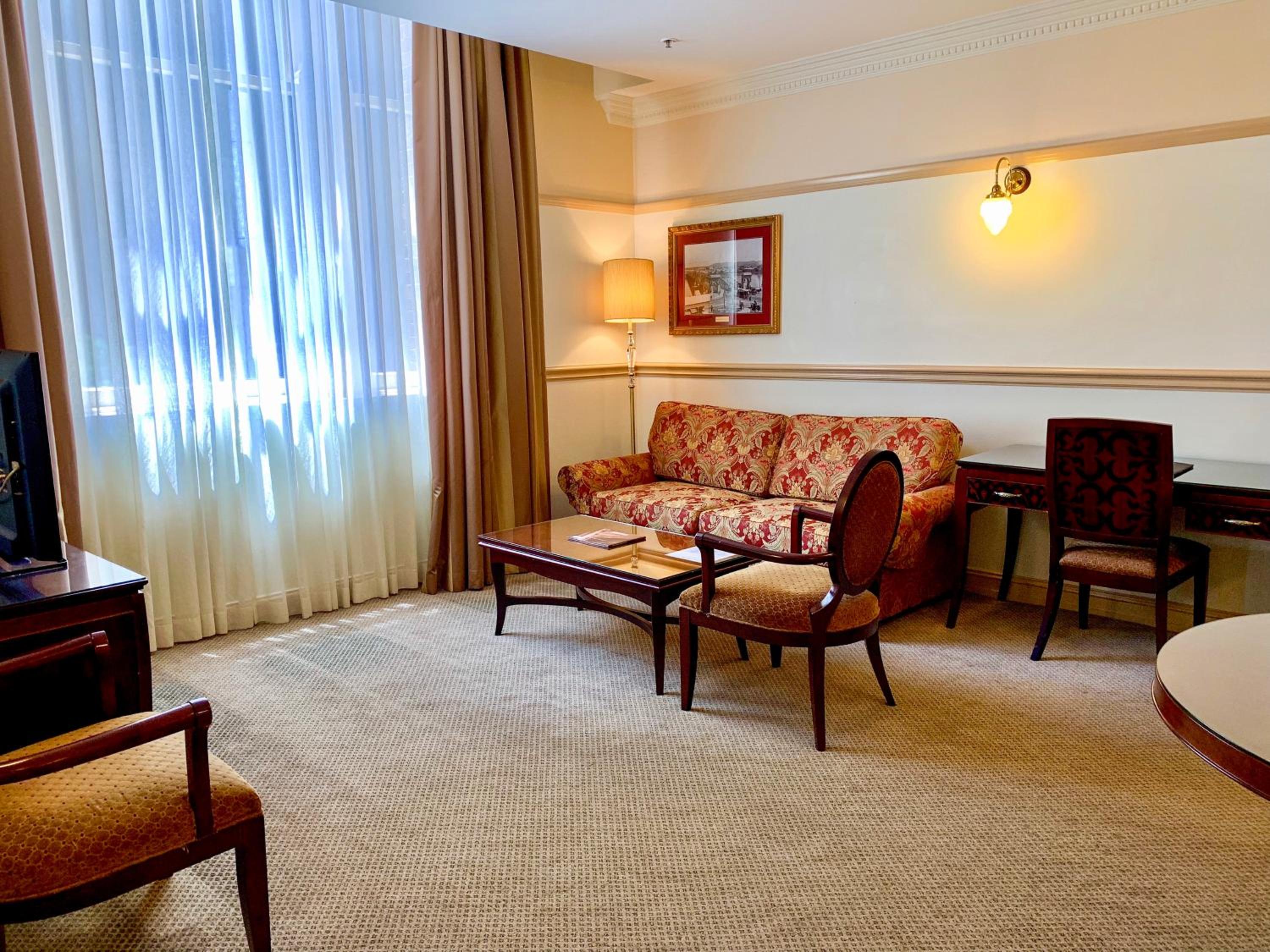 Two Bedroom Suite - Photo 7