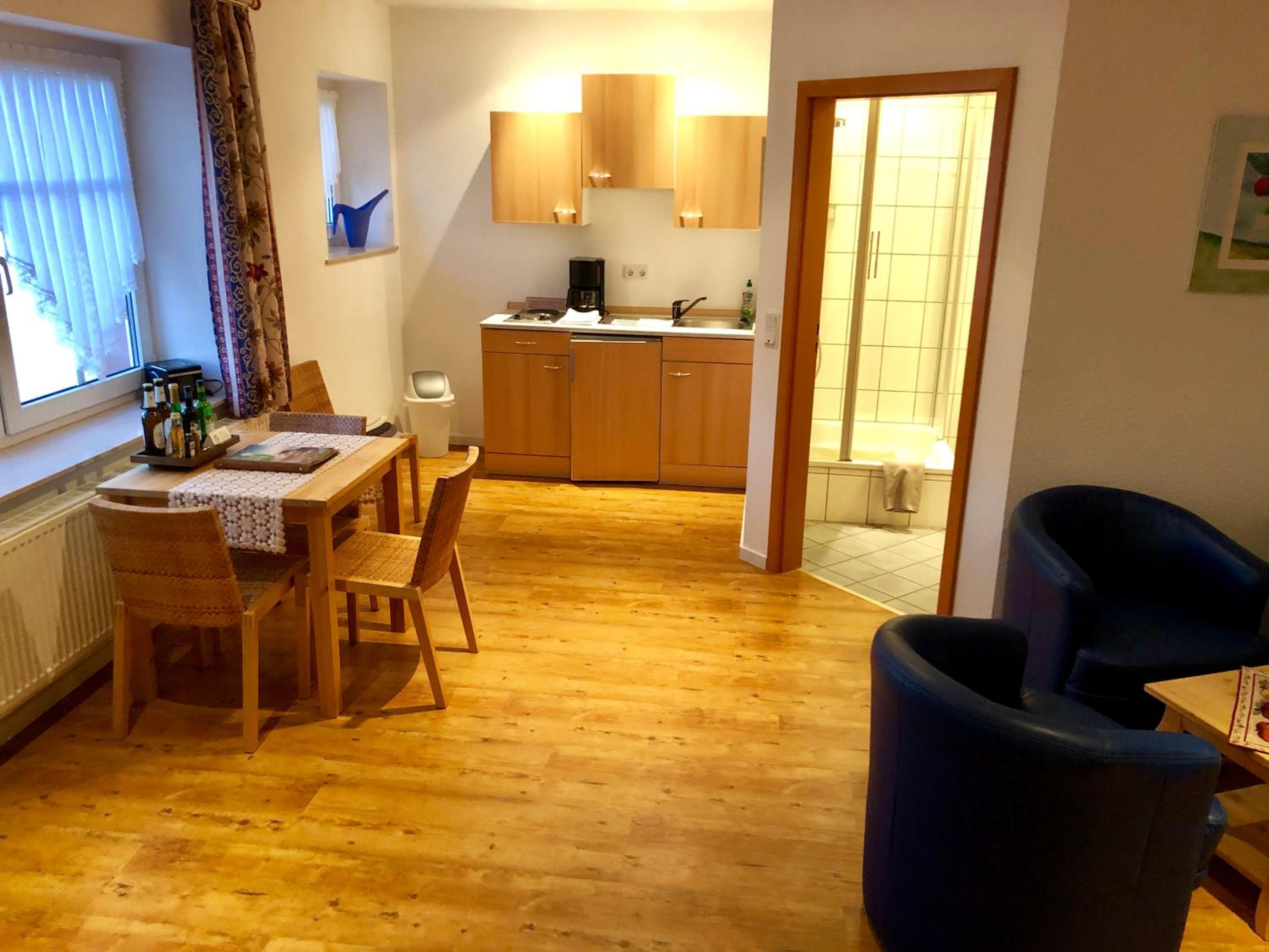 Apartment - Photo 4