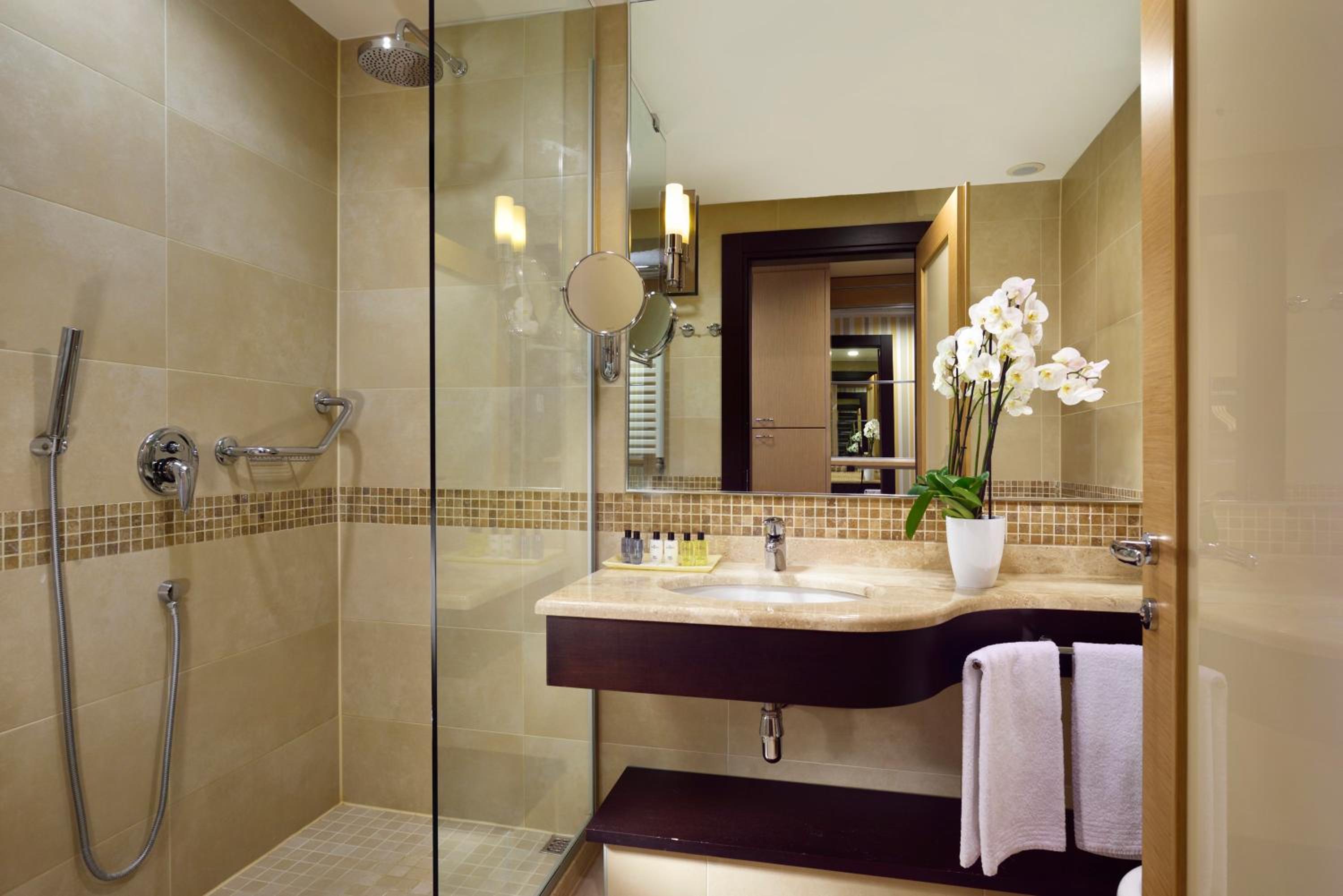 Superior Double or Twin Room - Photo 4