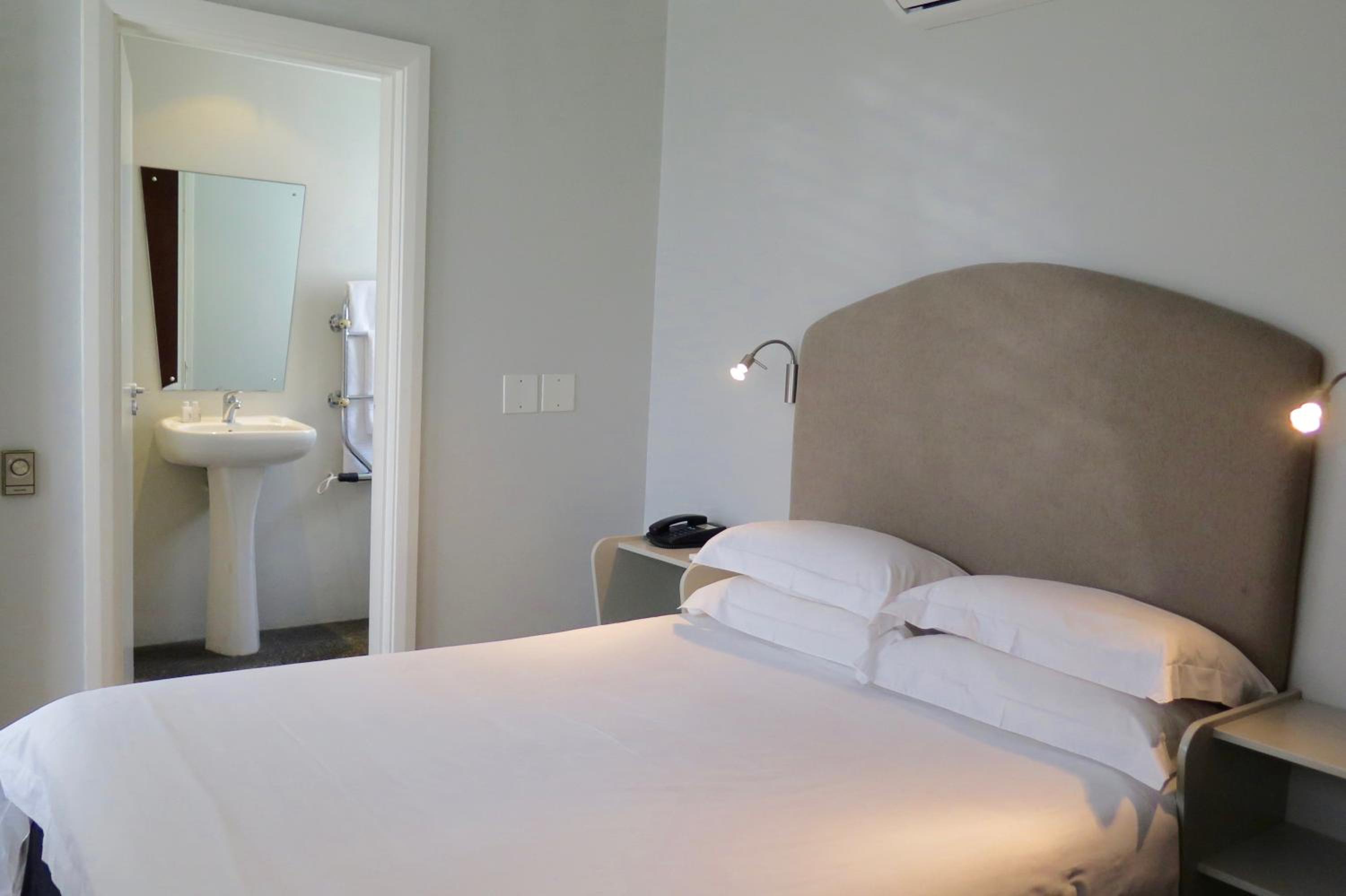 Standard Double Room photo 1